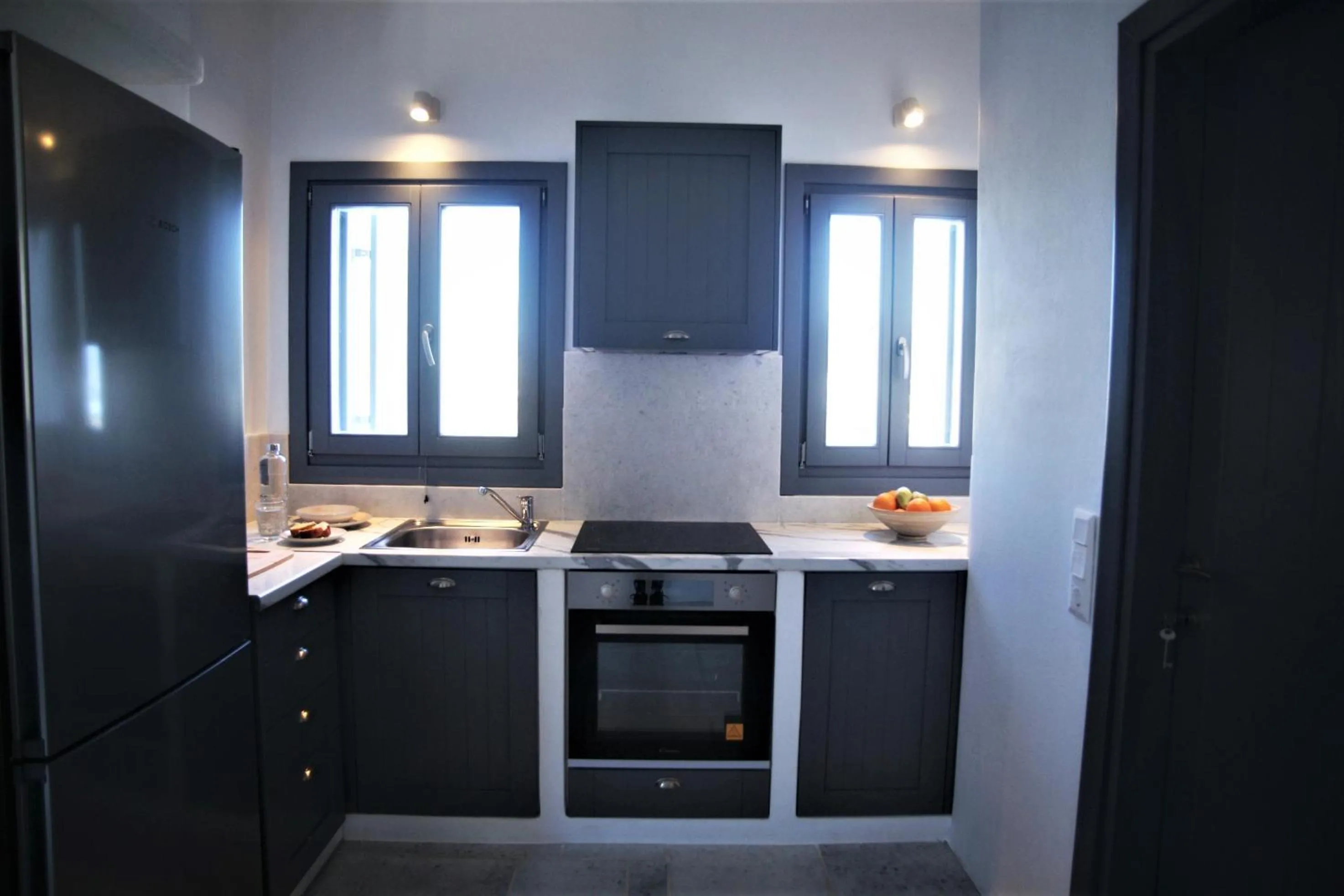 Kitchen or kitchenette in Krotiri View Paros