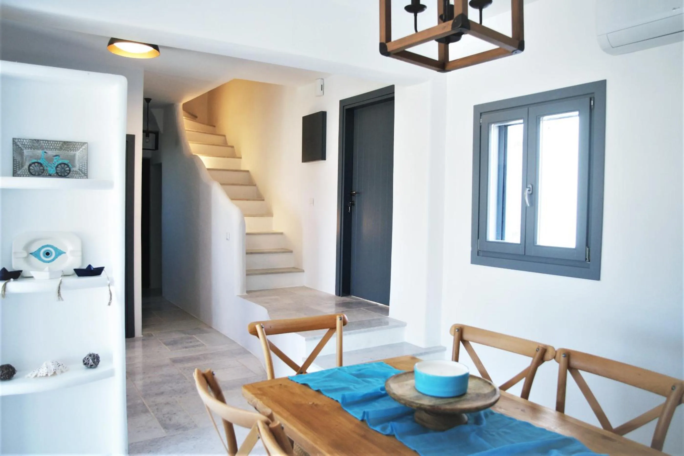 Decorative detail in Krotiri View Paros