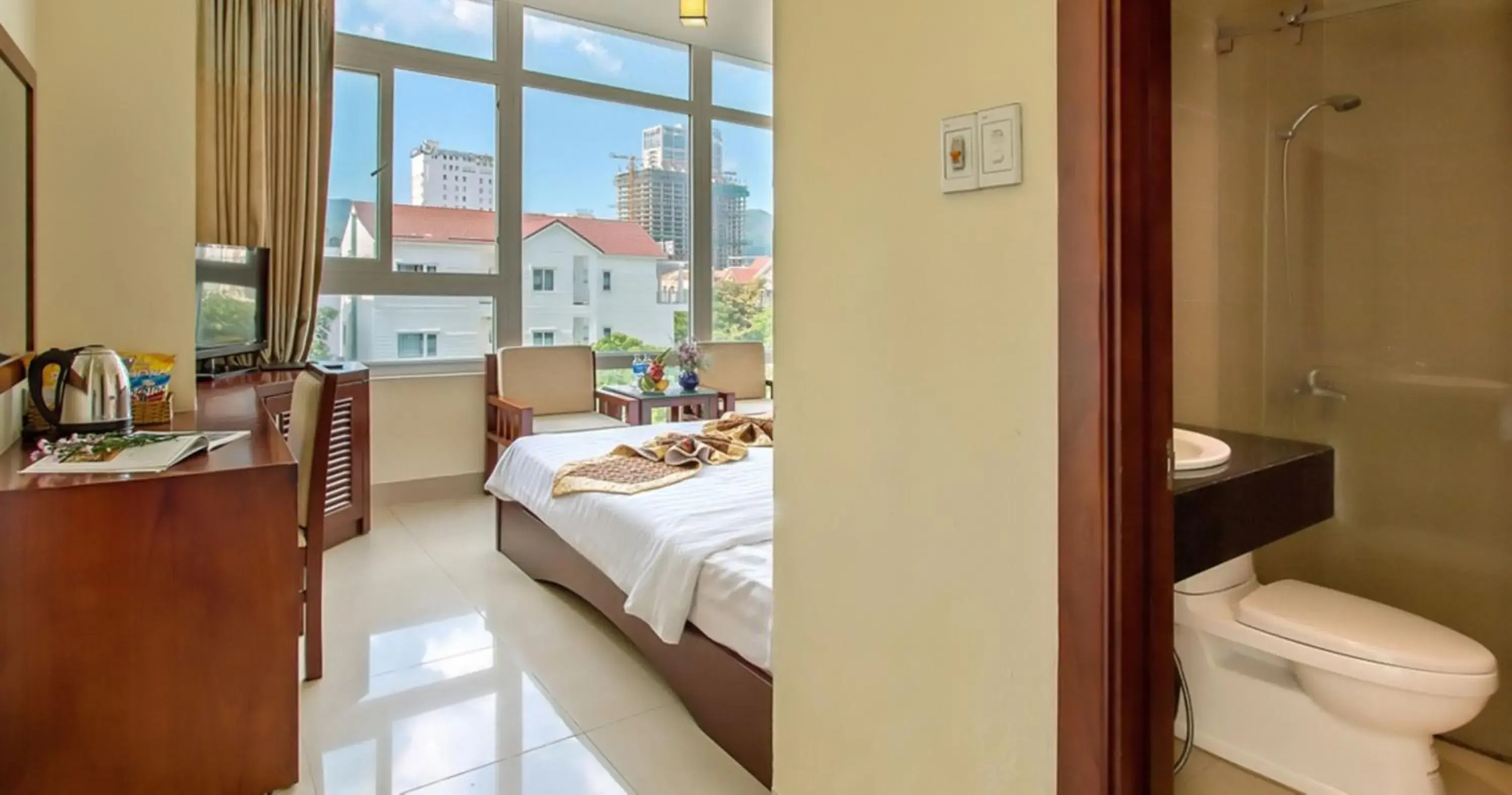 Photo of the whole room, Bed in Sunview Beach Hotel Danang Photo of the whole room, Bed in Sunview Beach Hotel Danang