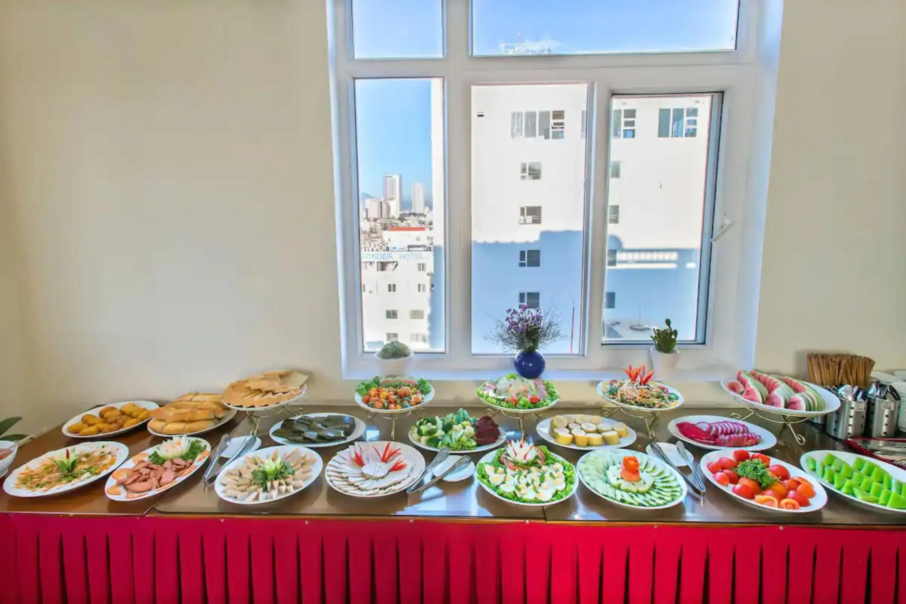 Food in Sunview Beach Hotel Danang Food in Sunview Beach Hotel Danang