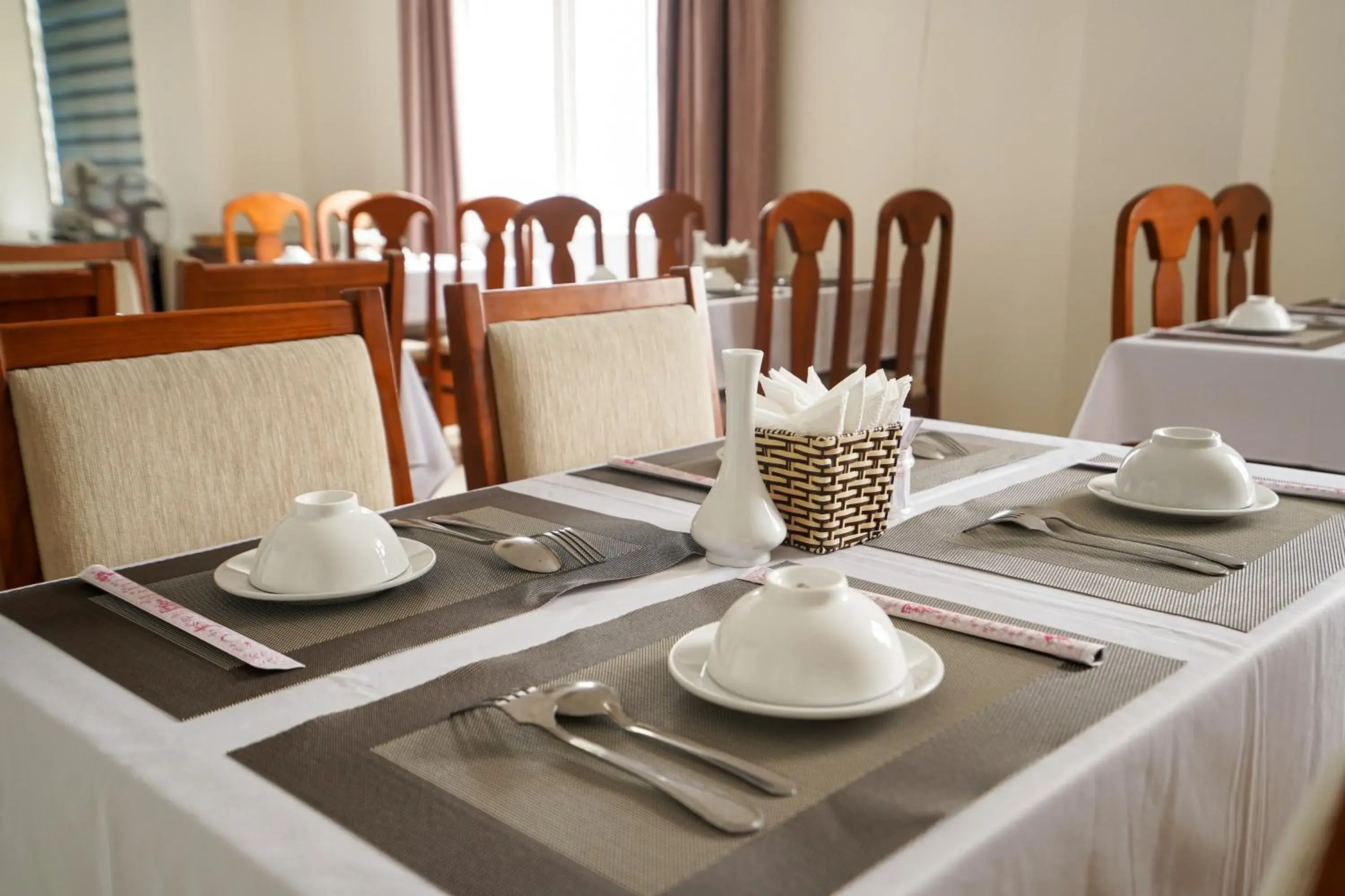 Restaurant/places to eat in Sunview Beach Hotel Danang Restaurant/places to eat in Sunview Beach Hotel Danang