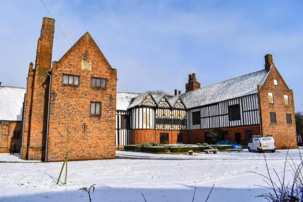 Neighbourhood in White Hart Hotel Neighbourhood in White Hart Hotel