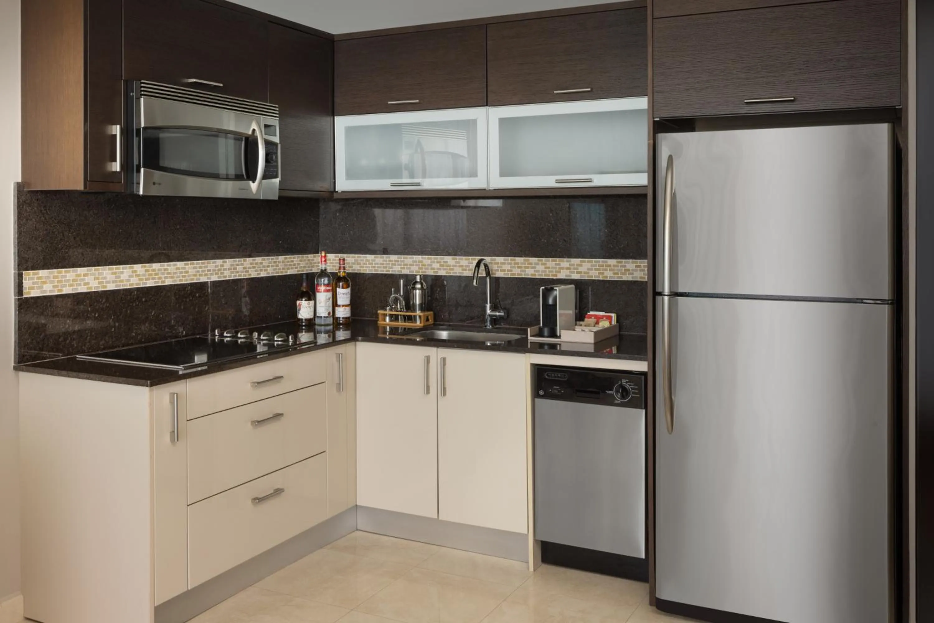 Kitchen or kitchenette in O2 Beach Club & Spa All Inclusive by Ocean Hotels