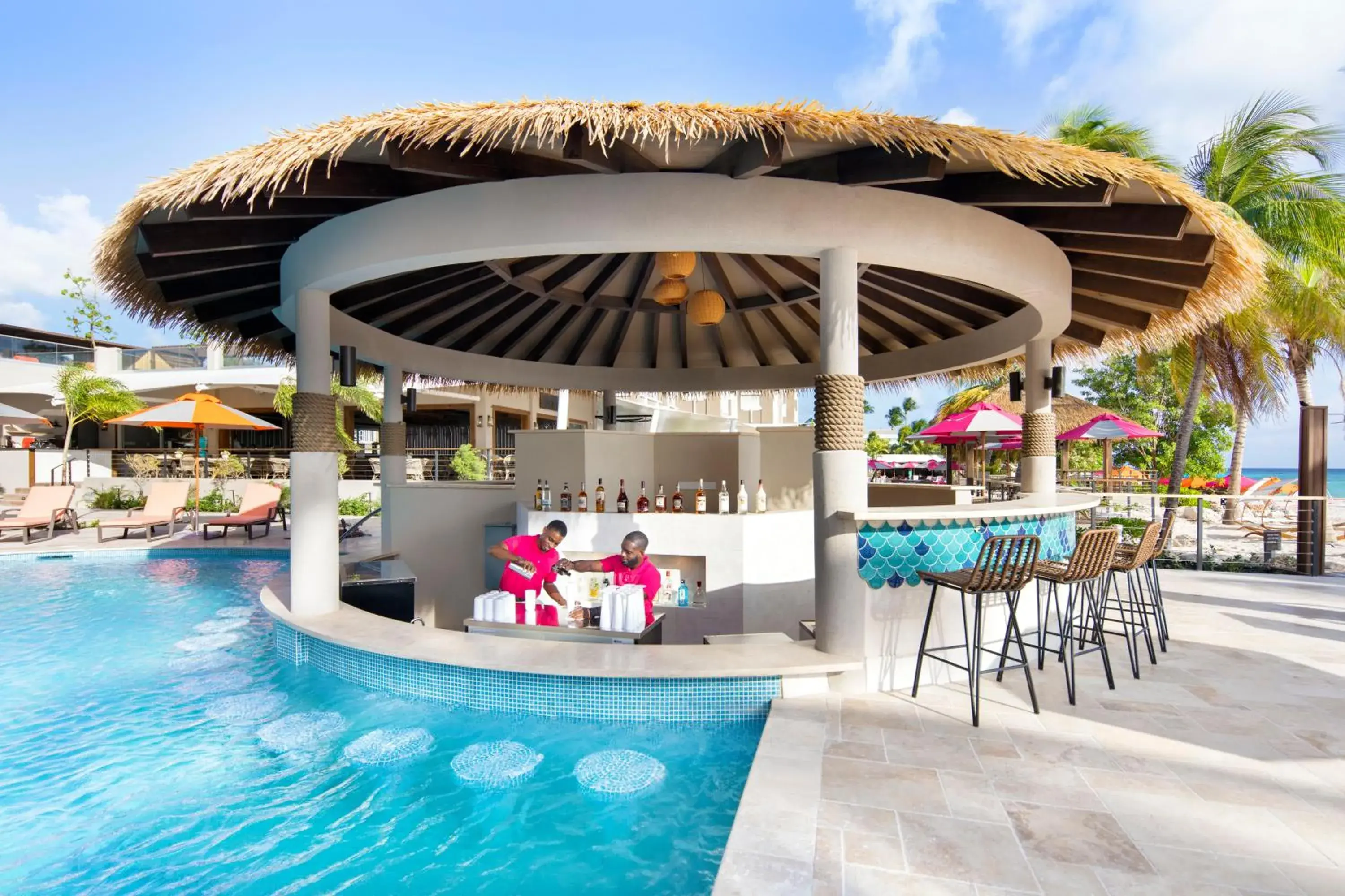 Lounge or bar in O2 Beach Club & Spa All Inclusive by Ocean Hotels Lounge or bar in O2 Beach Club & Spa All Inclusive by Ocean Hotels