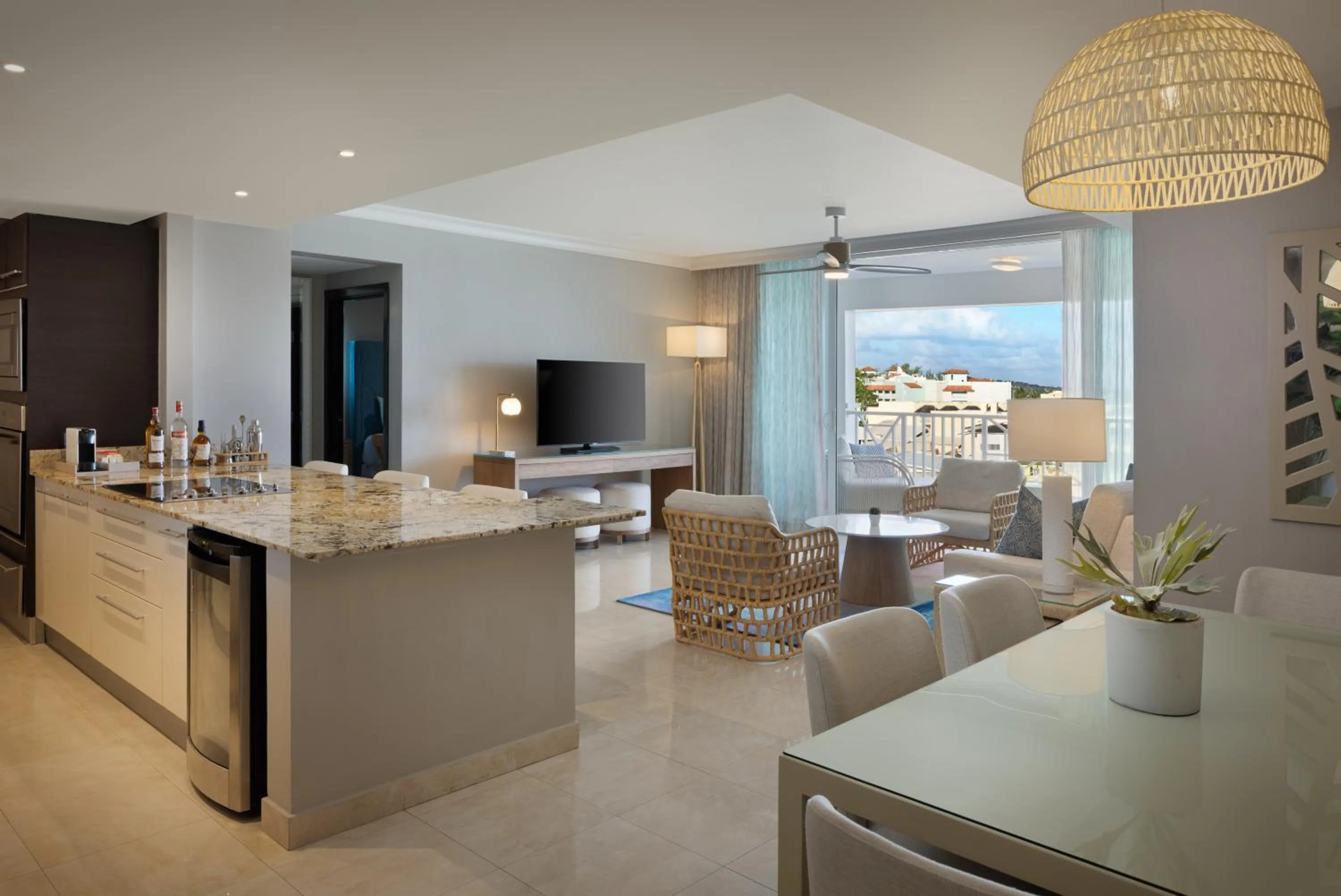 Living room in O2 Beach Club & Spa All Inclusive by Ocean Hotels