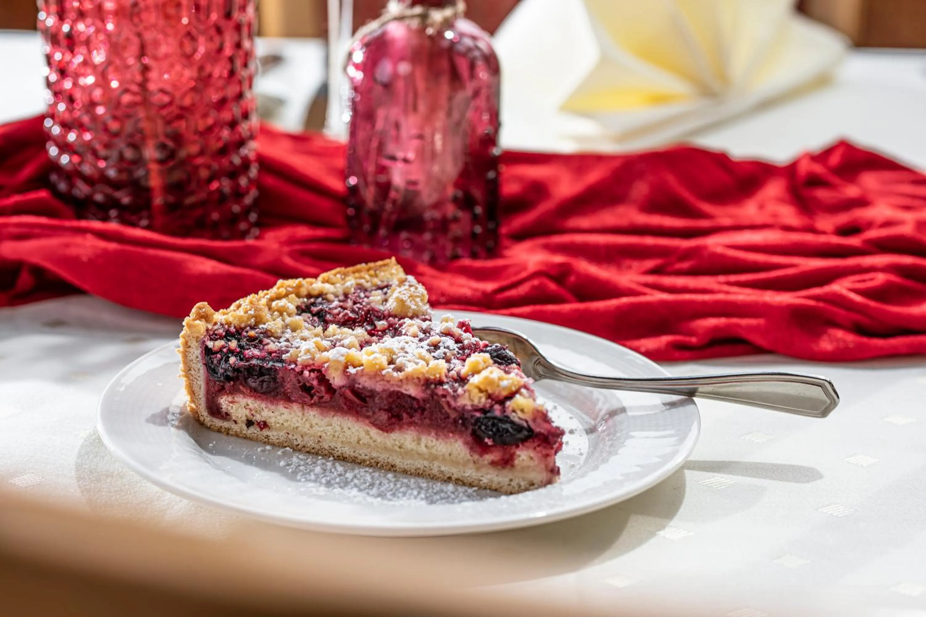 Restaurant/places to eat in PANORAMA Hotel Heimbuchenthal