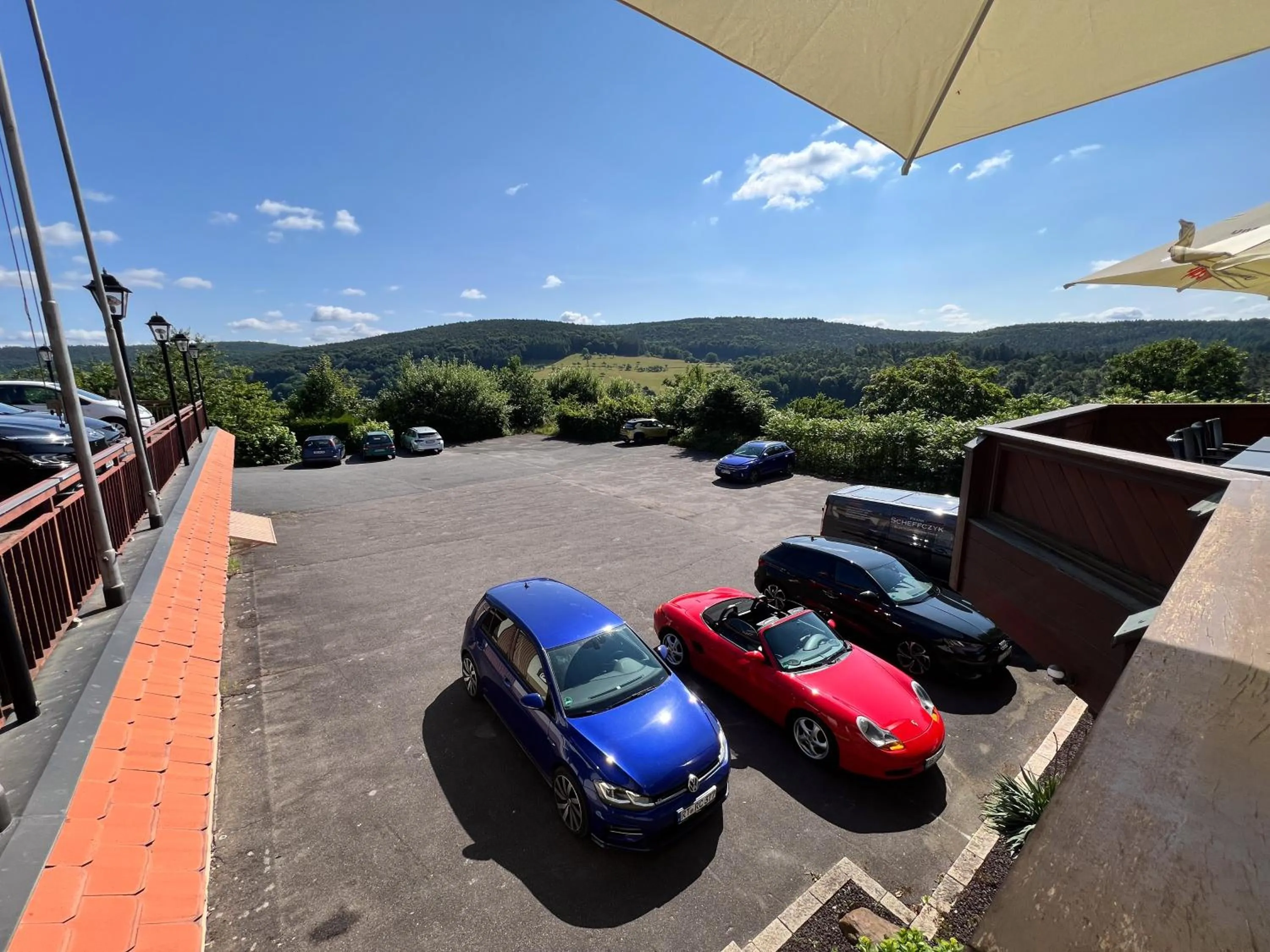 Parking in PANORAMA Hotel Heimbuchenthal