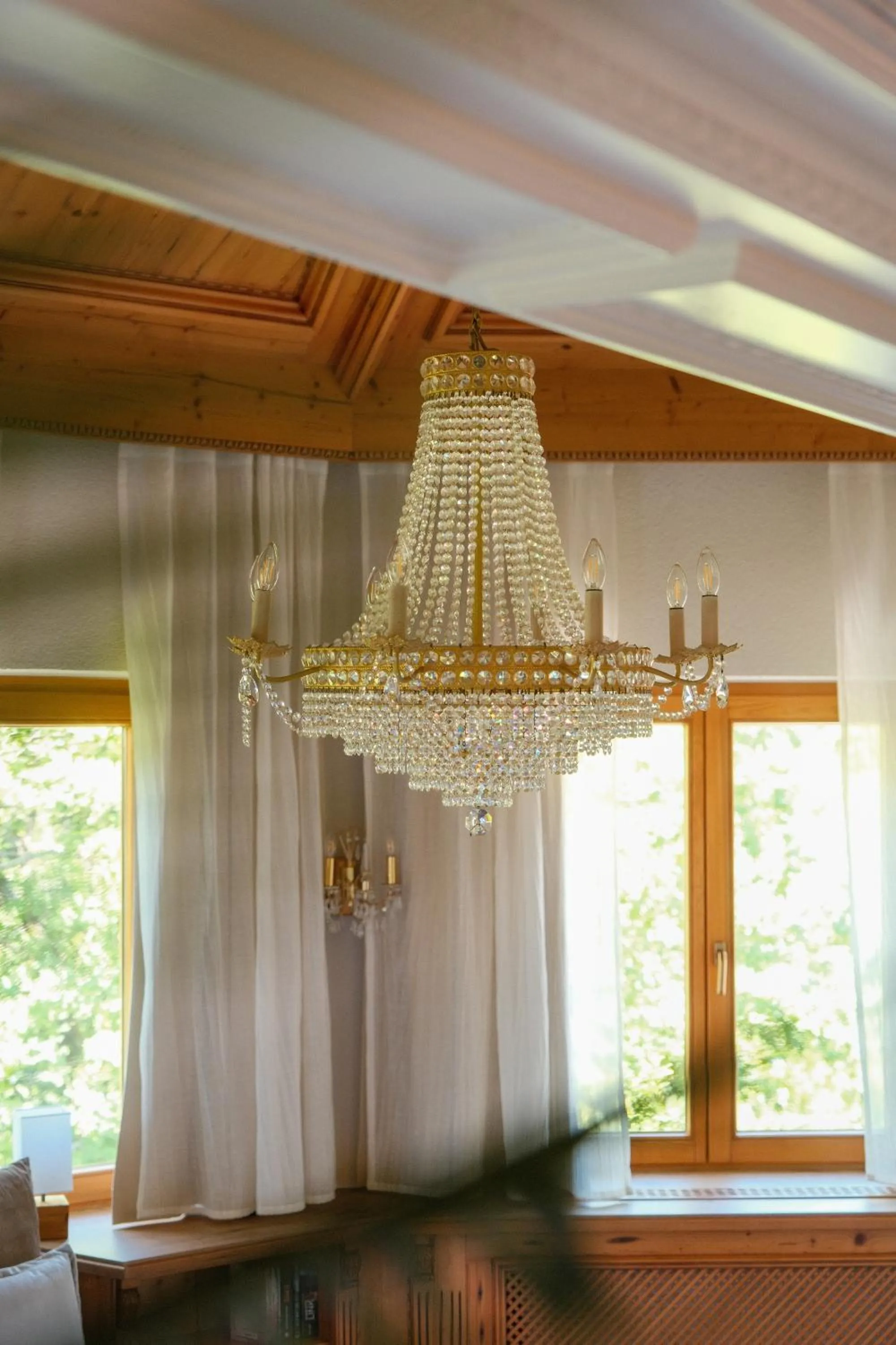 Photo of the whole room in Hotel-Restaurant Kreuzberghof Tagungs- und Veranstaltungshotel