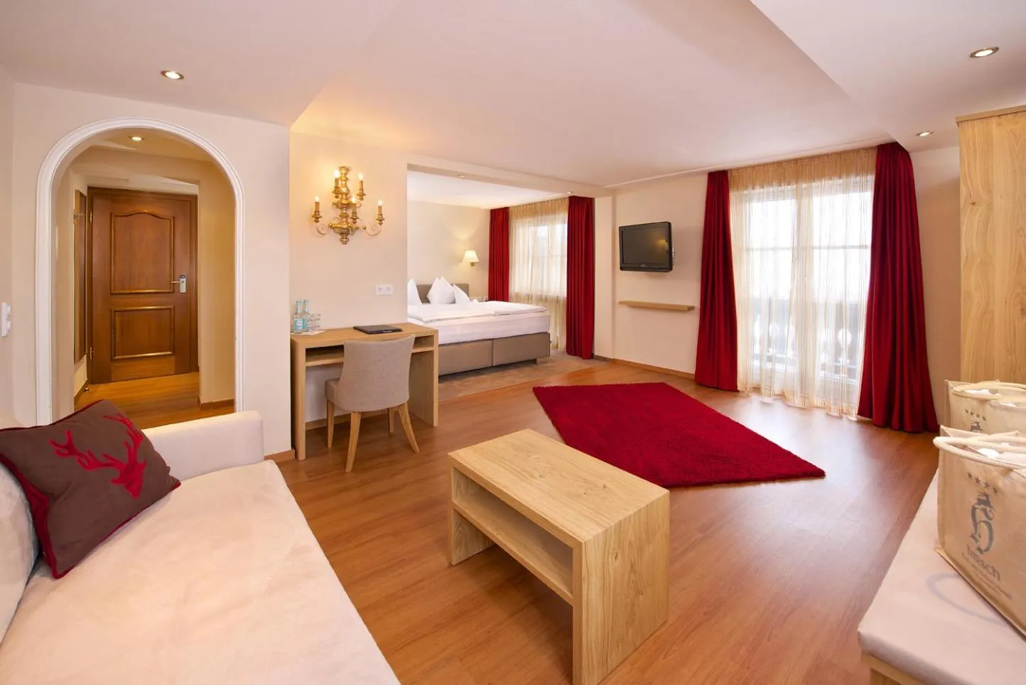 Photo of the whole room, Bed in Hotel Hirsch