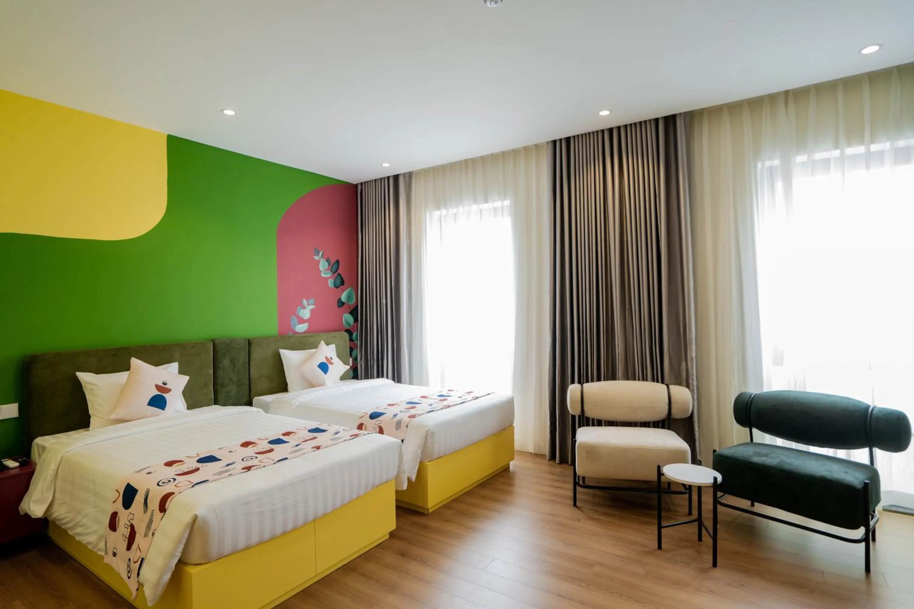 Photo of the whole room, Bed in Palette Collect's Boutique Hotel Ha Long