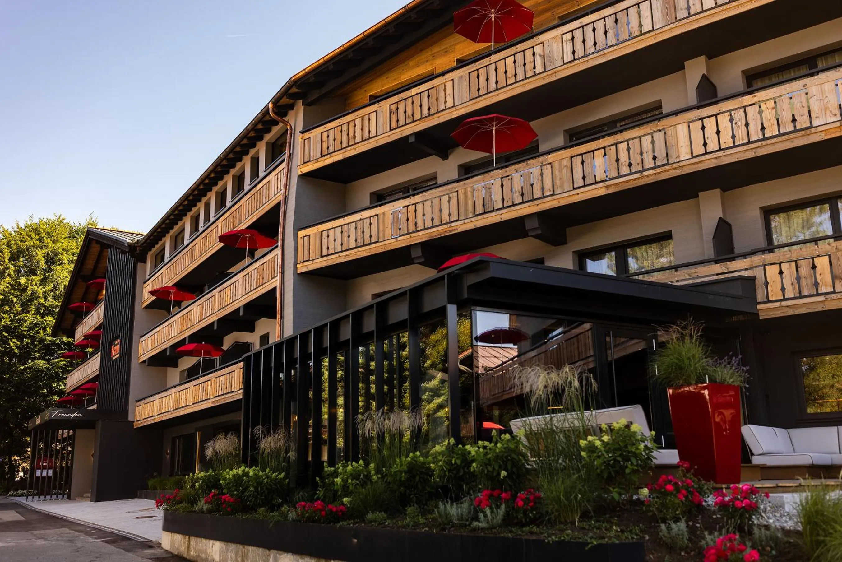 Property building in Hotel Franks