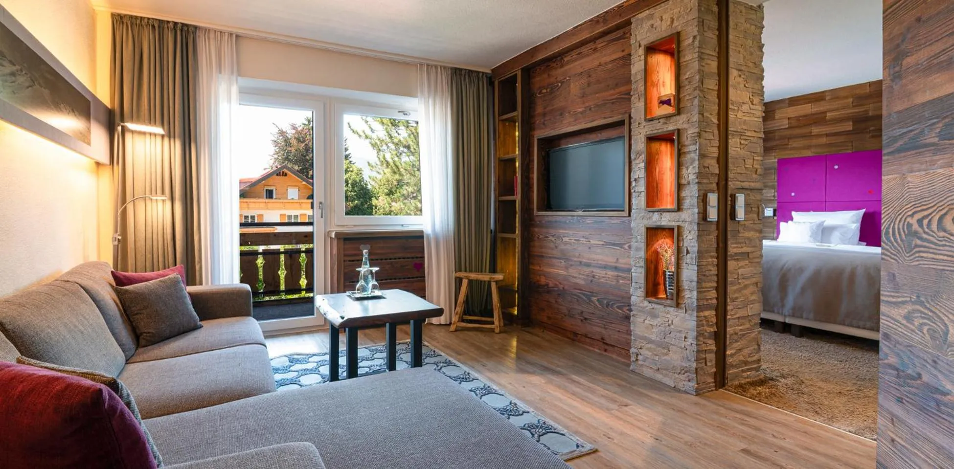 Living room, Bed in Hotel Franks