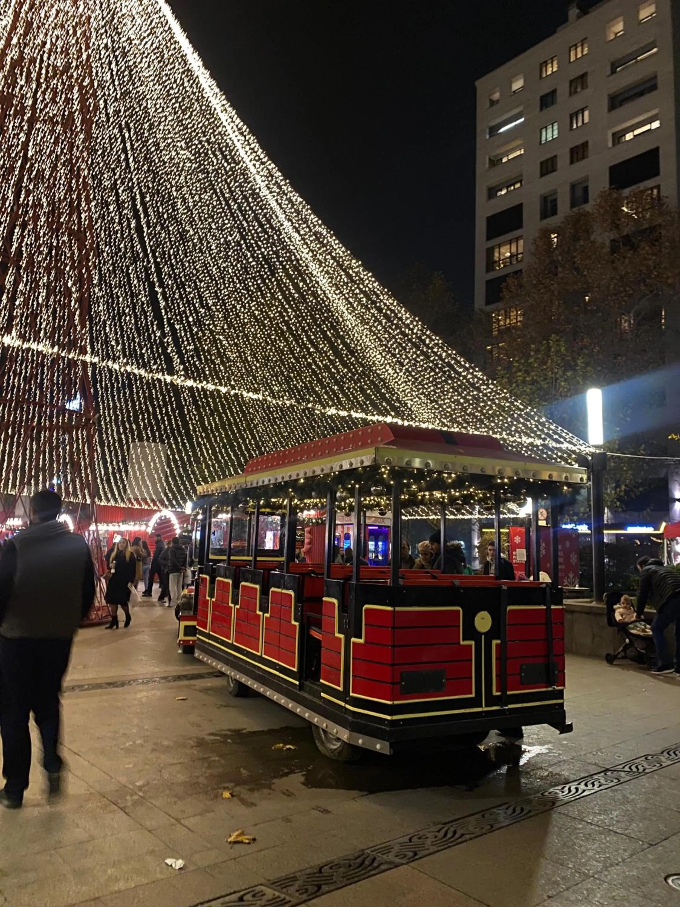 Neighbourhood in Rooftop Apart-Hotel