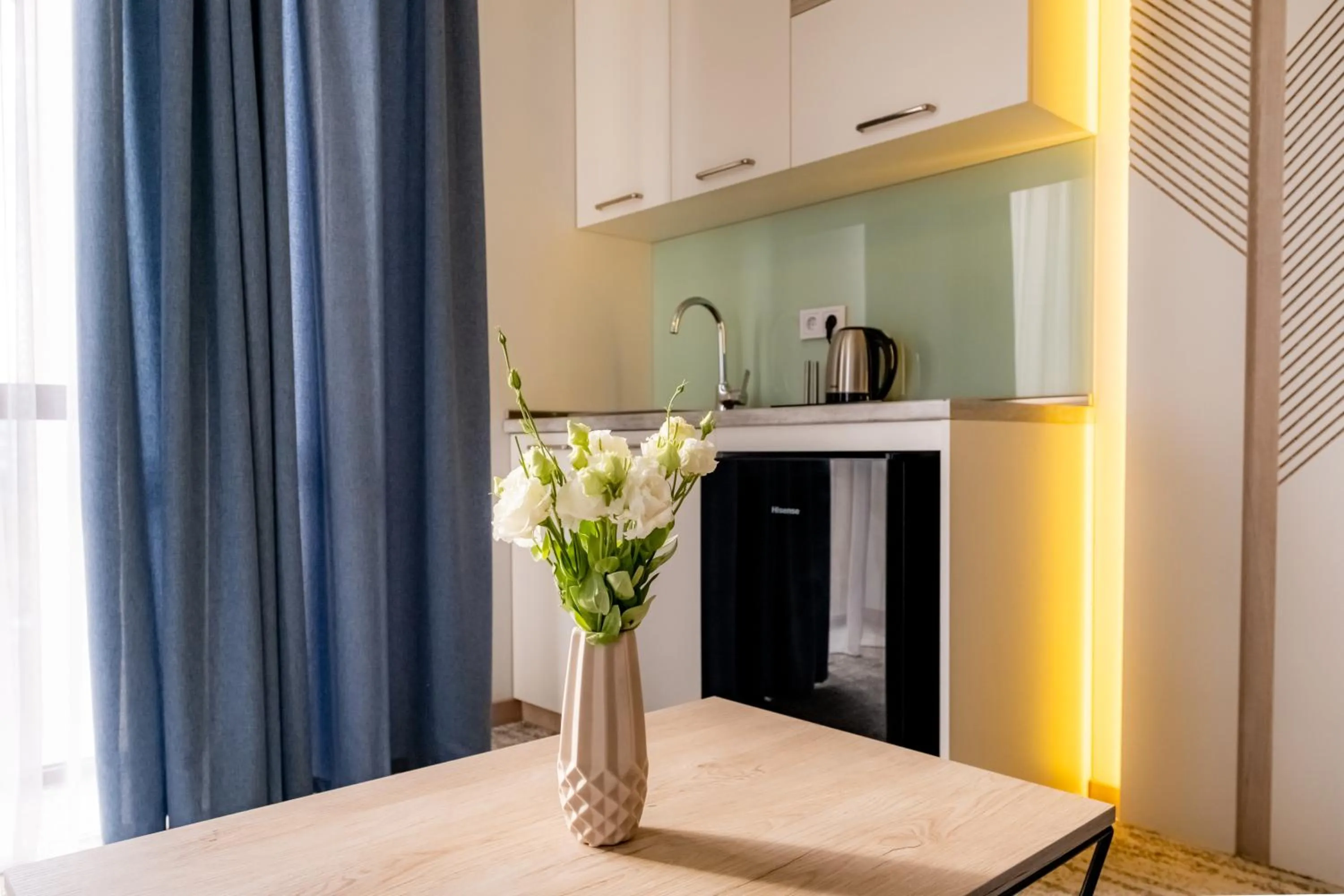 Kitchen or kitchenette in Rooftop Apart-Hotel