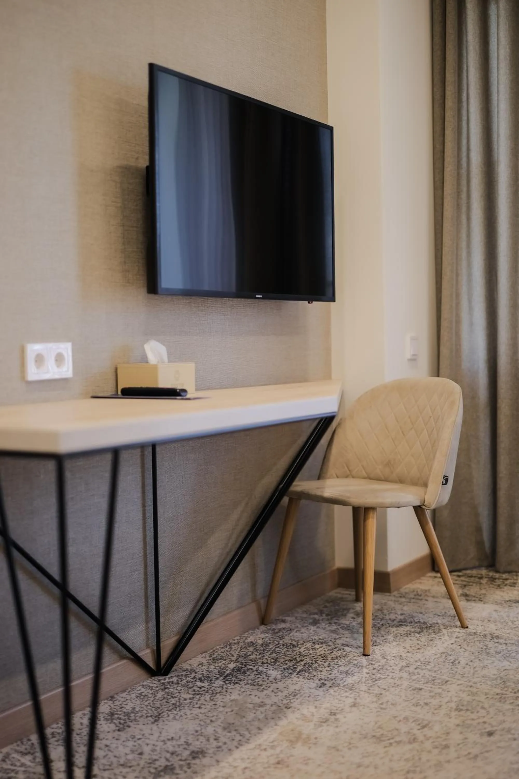 Area and facilities in Rooftop Apart-Hotel