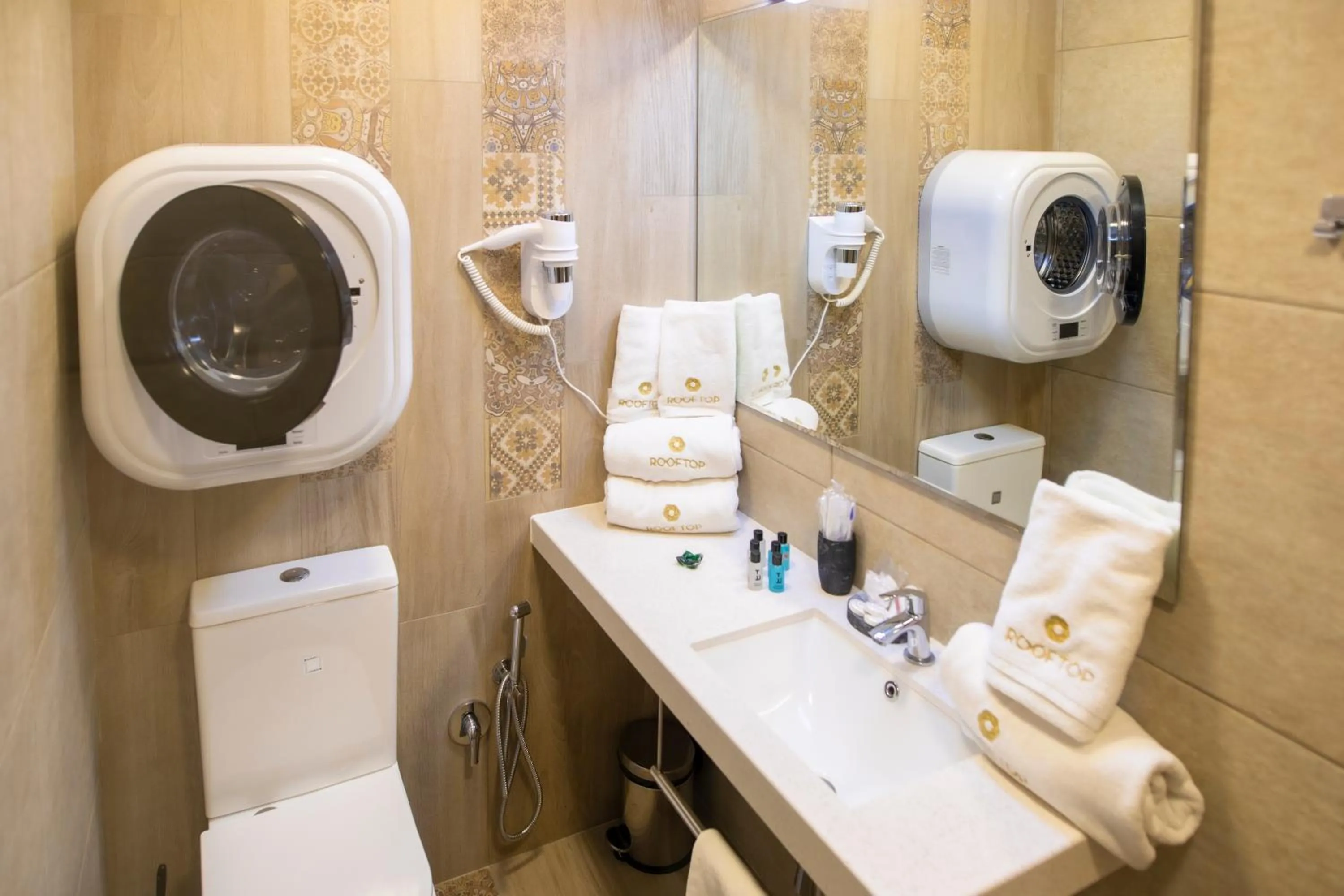 Toilet in Rooftop Apart-Hotel