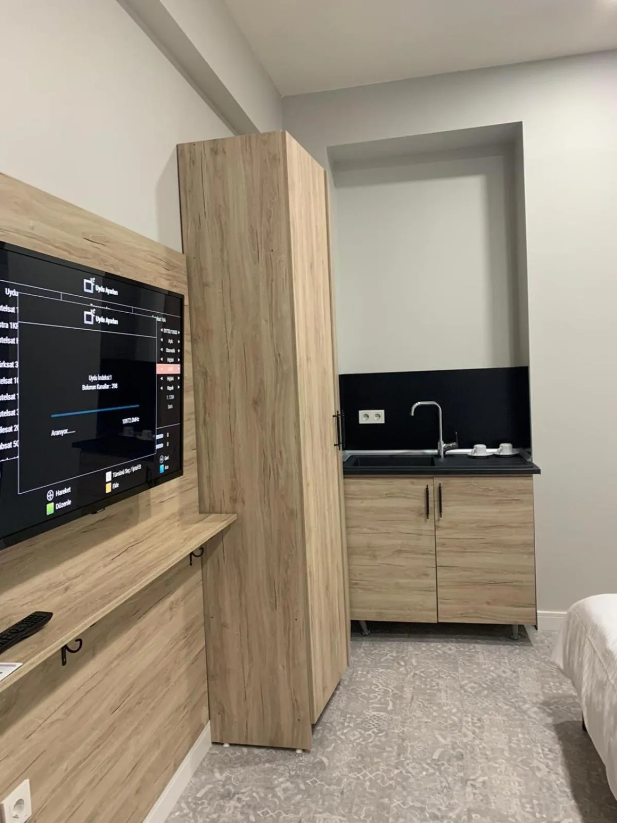 TV and multimedia, Bed in Taksim Galatist Hotel