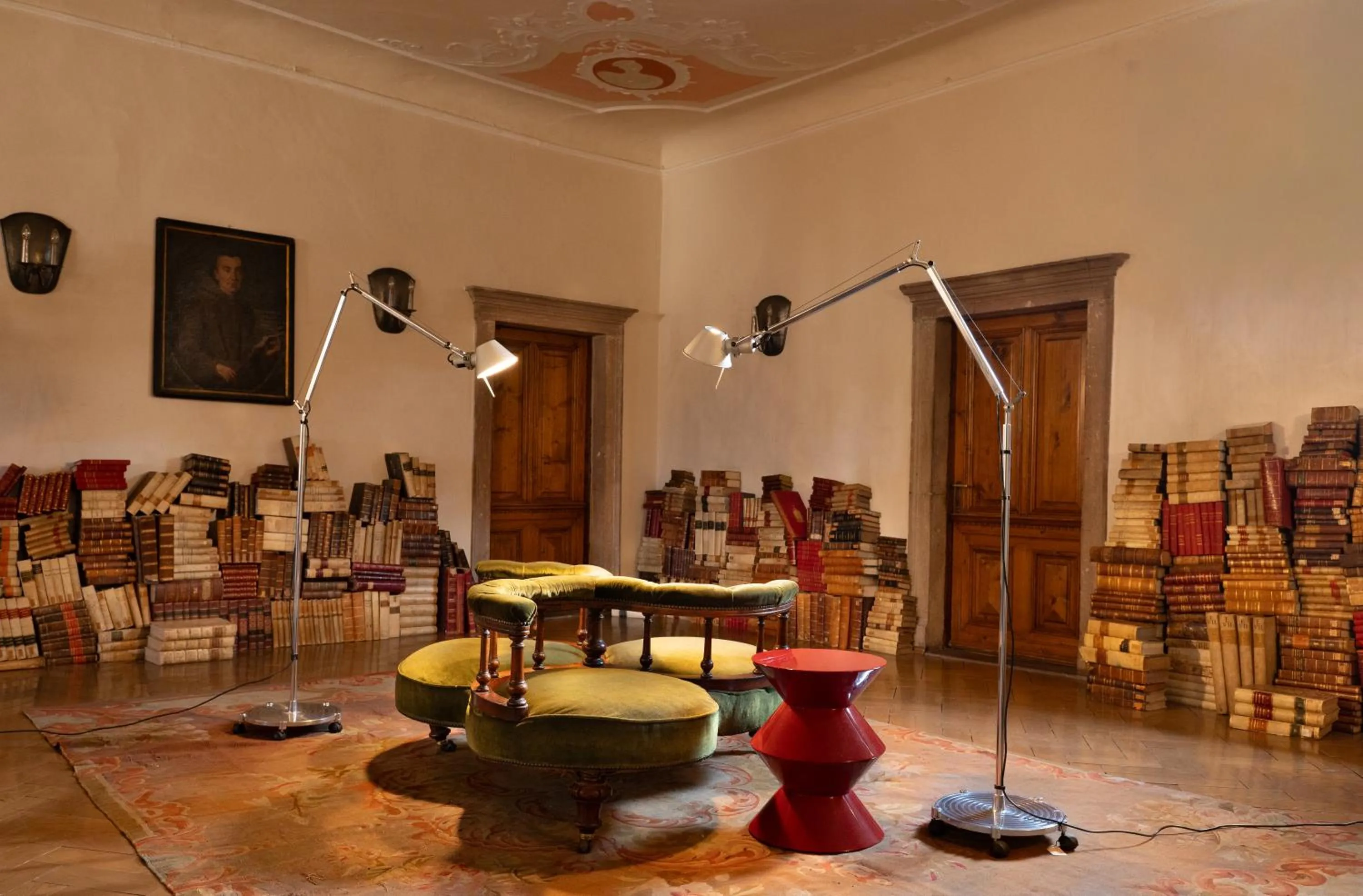 Library in Weisses Rössl