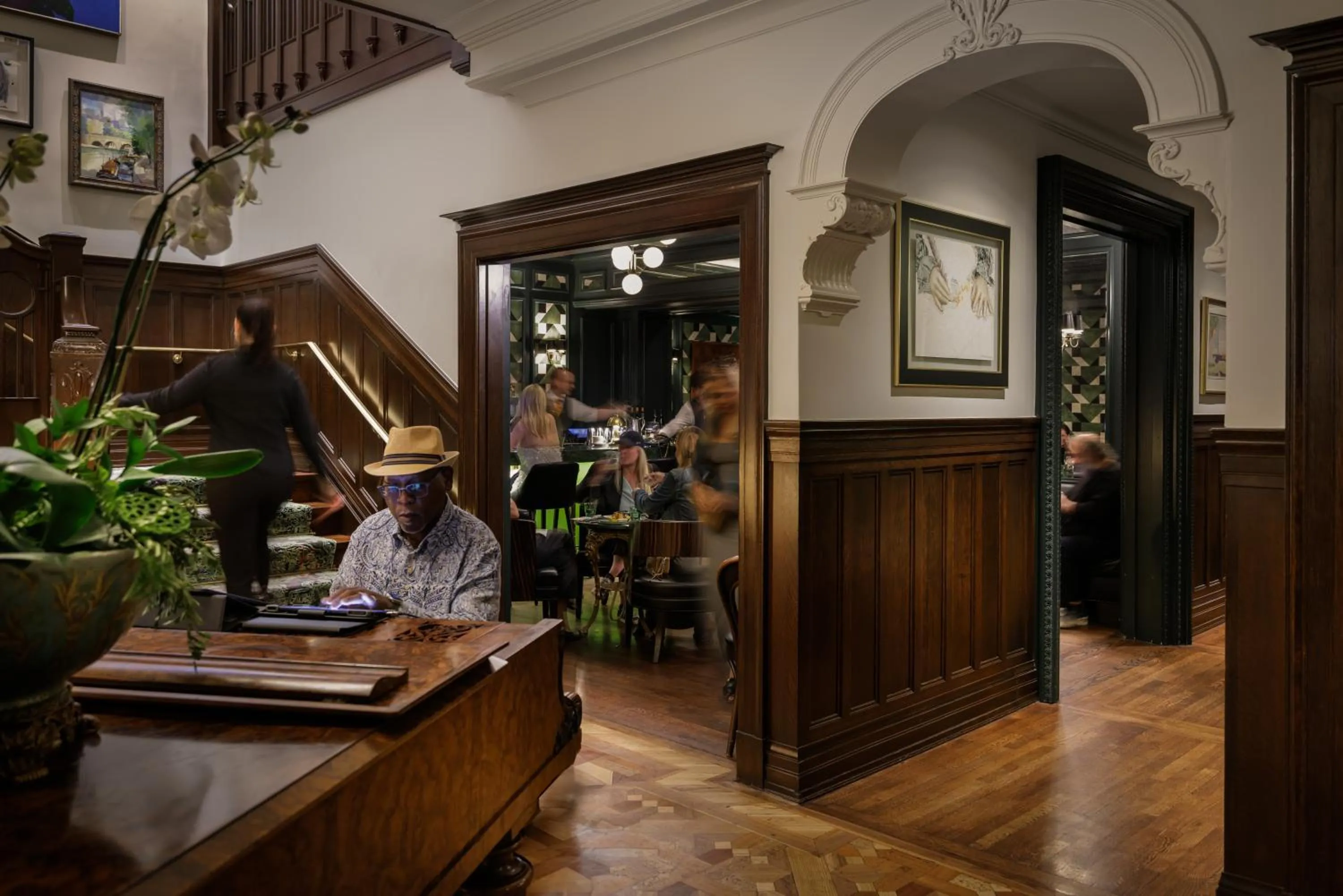 Lobby or reception in La Colombe d'Or Hotel