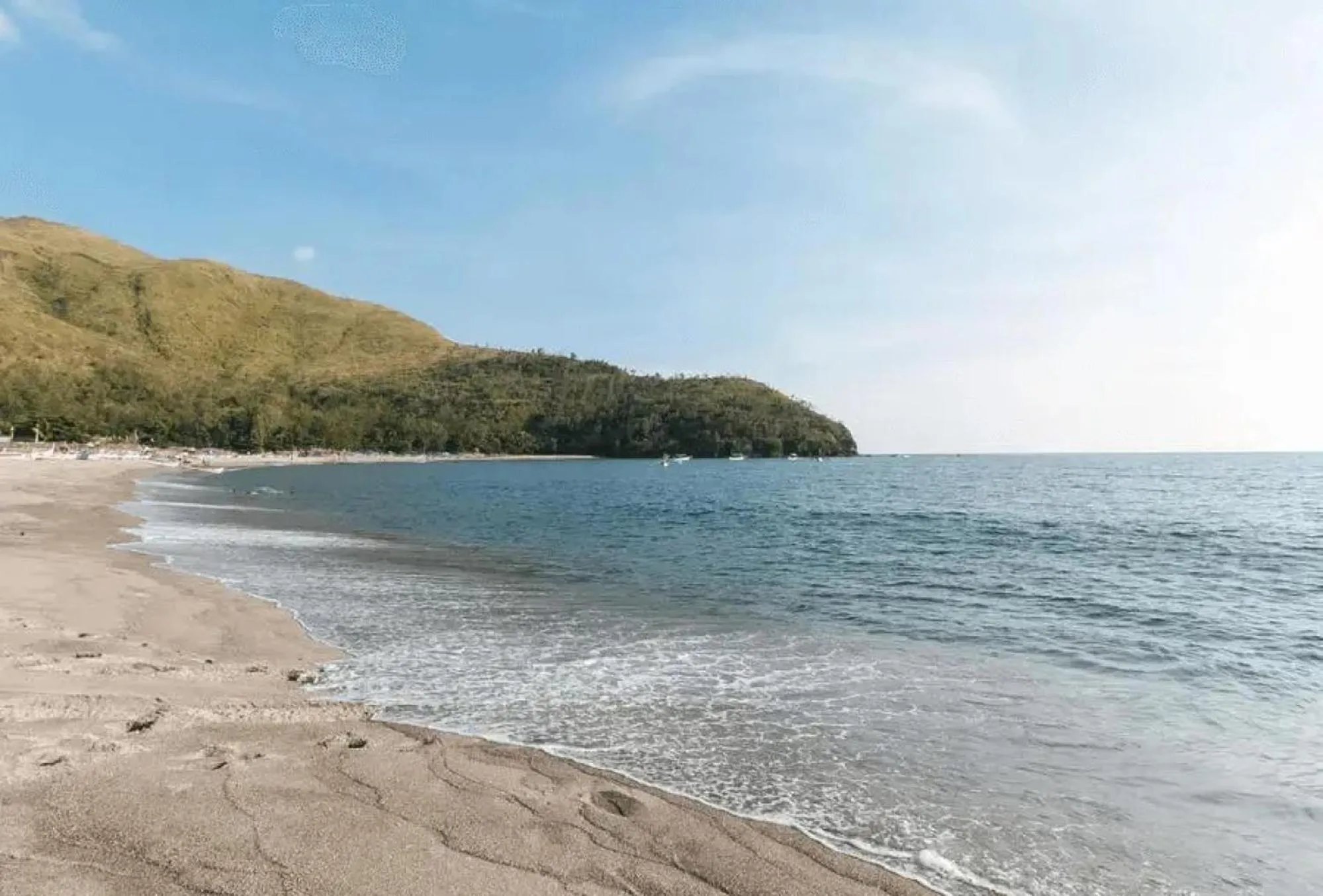 Beach in RedDoorz Hostel at Megans Paradisio Beach Resort