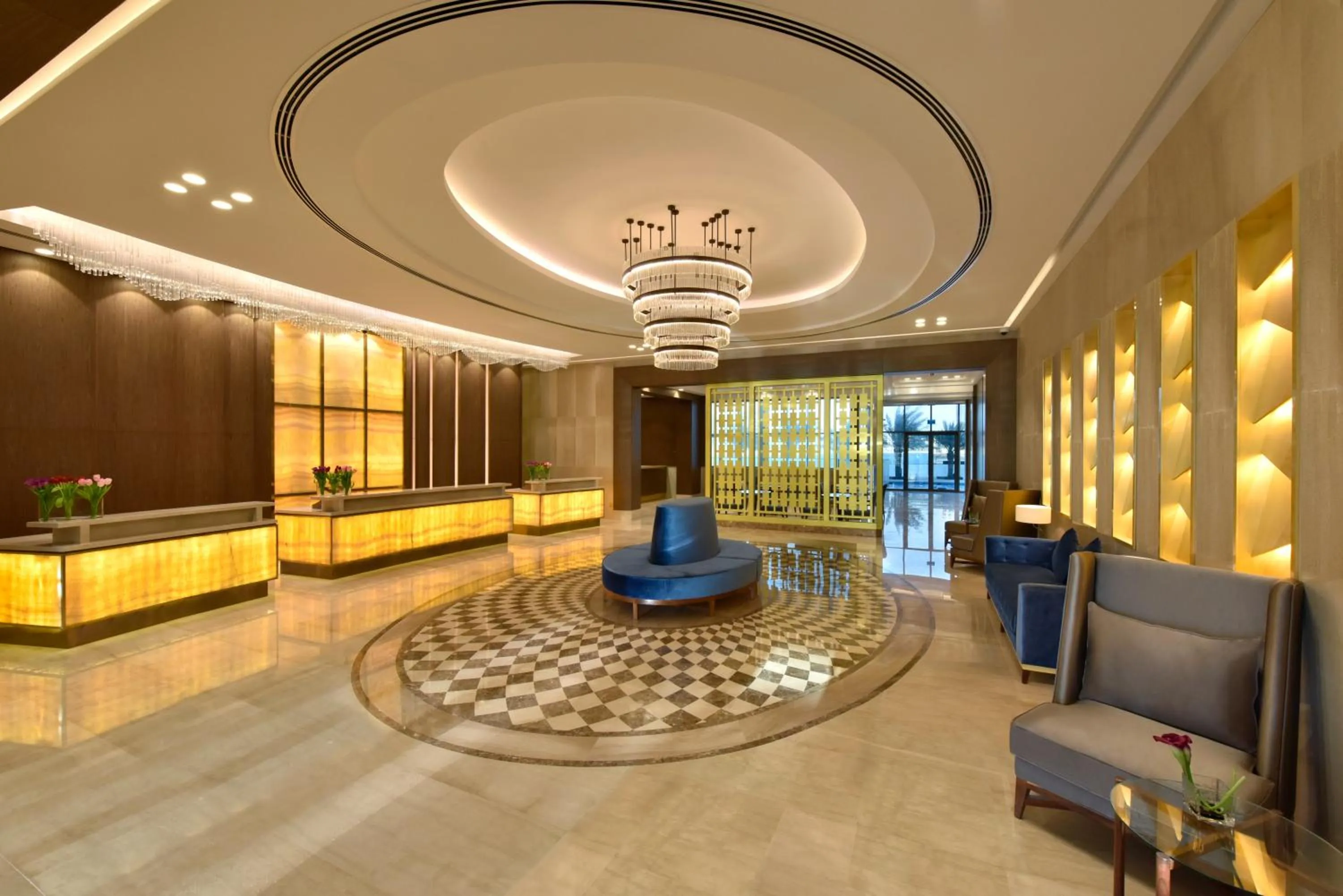 Lobby or reception in Grand Swiss-Belhotel Waterfront Seef