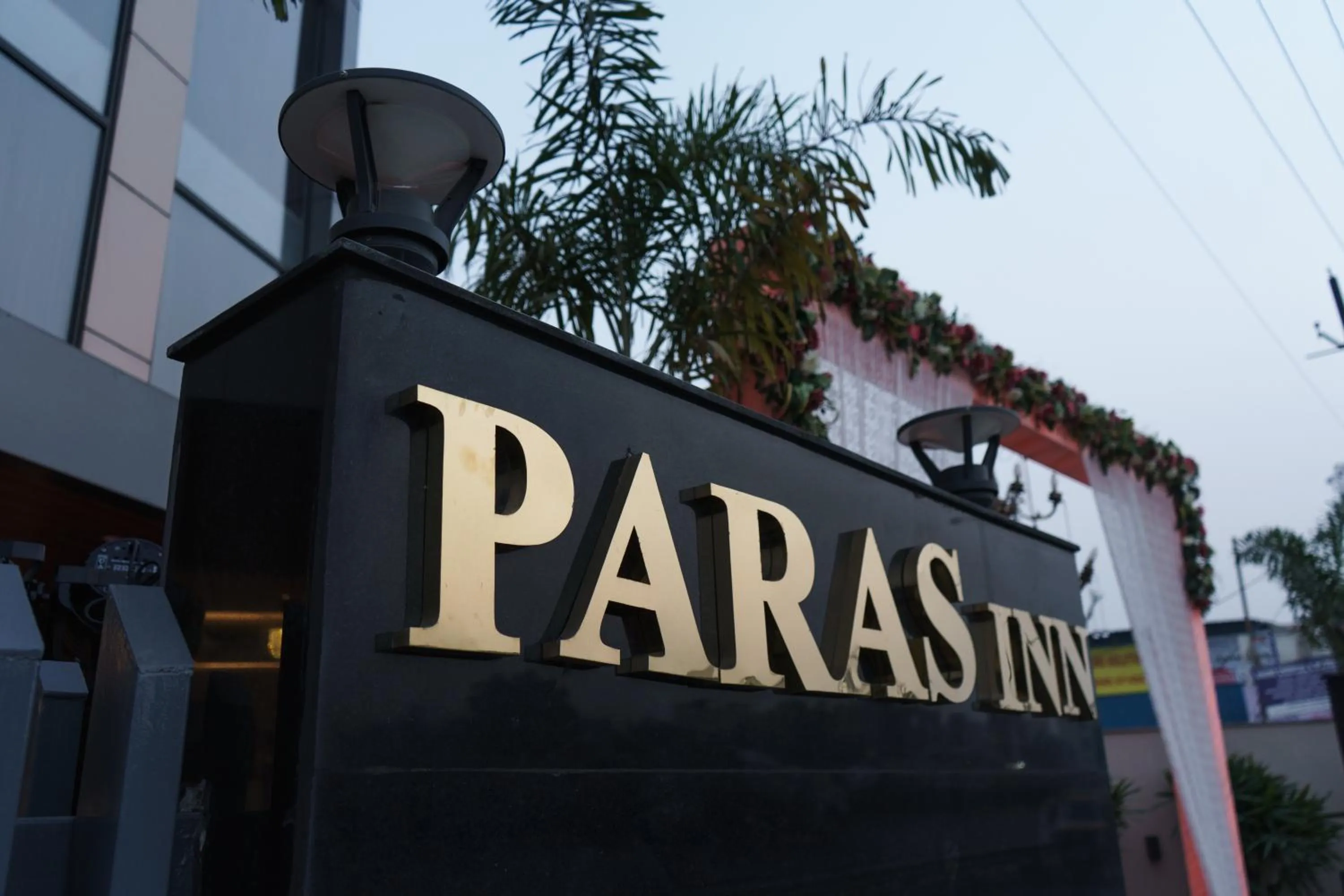 Property building in Paras inn