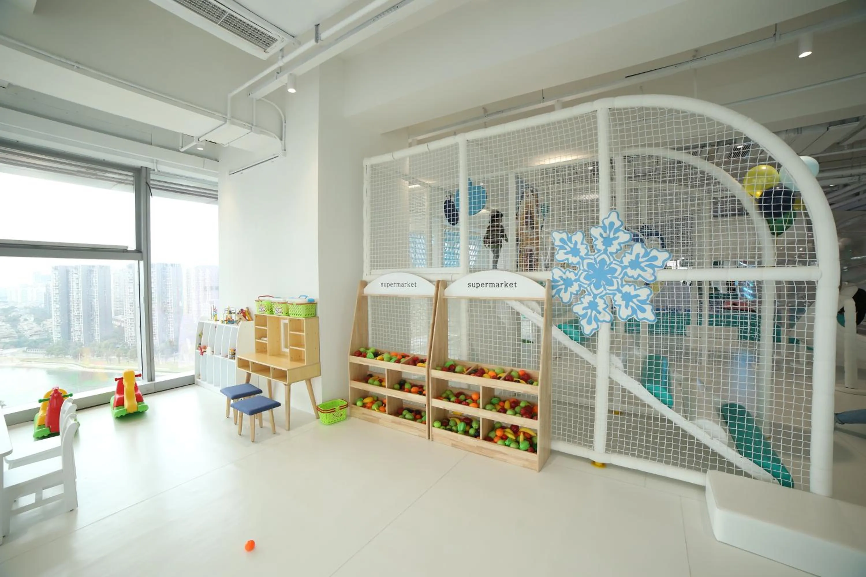 Kids's club in Grand Bay Hotel Chengdu