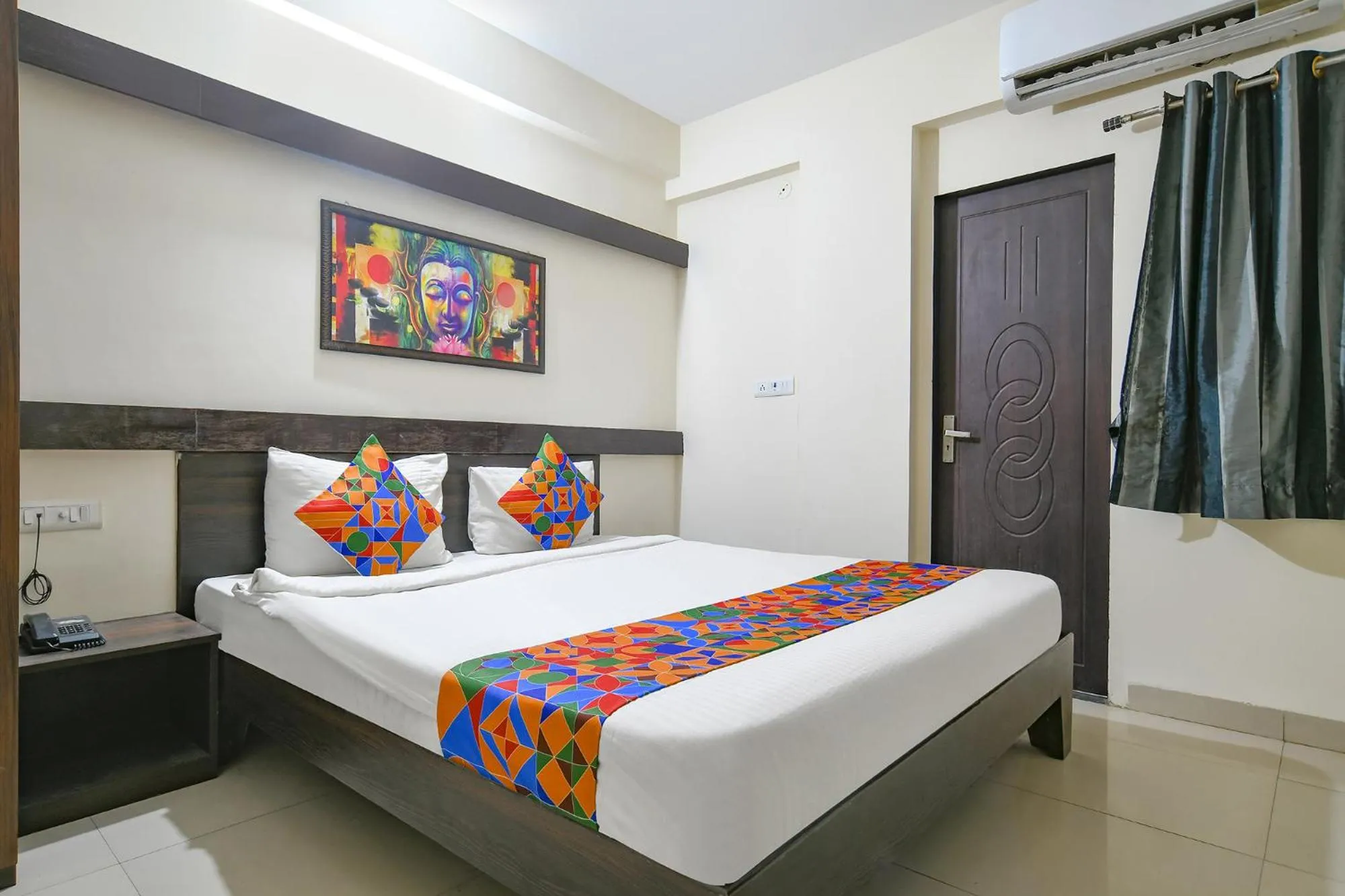 Bed in Via Golden Villa