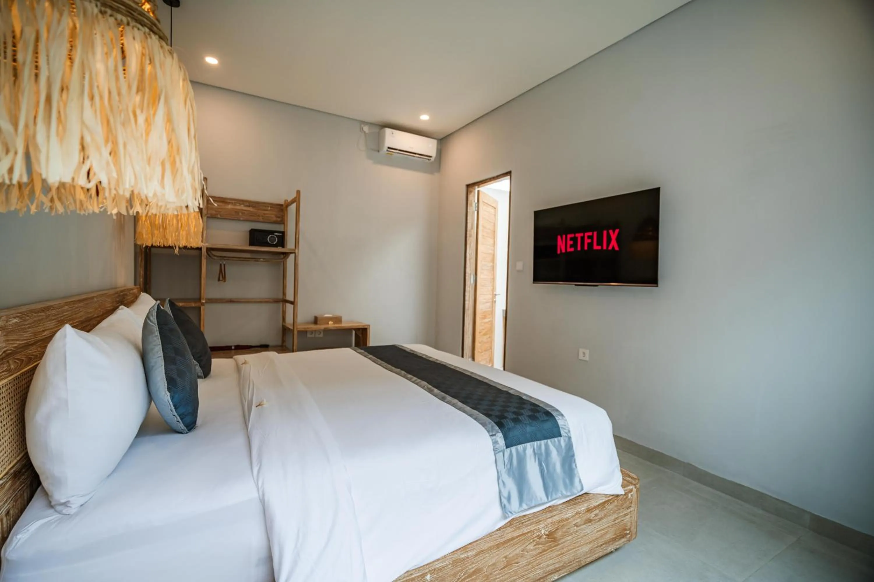 Bed in The Eight Villa & Rooms Bali - Seminyak