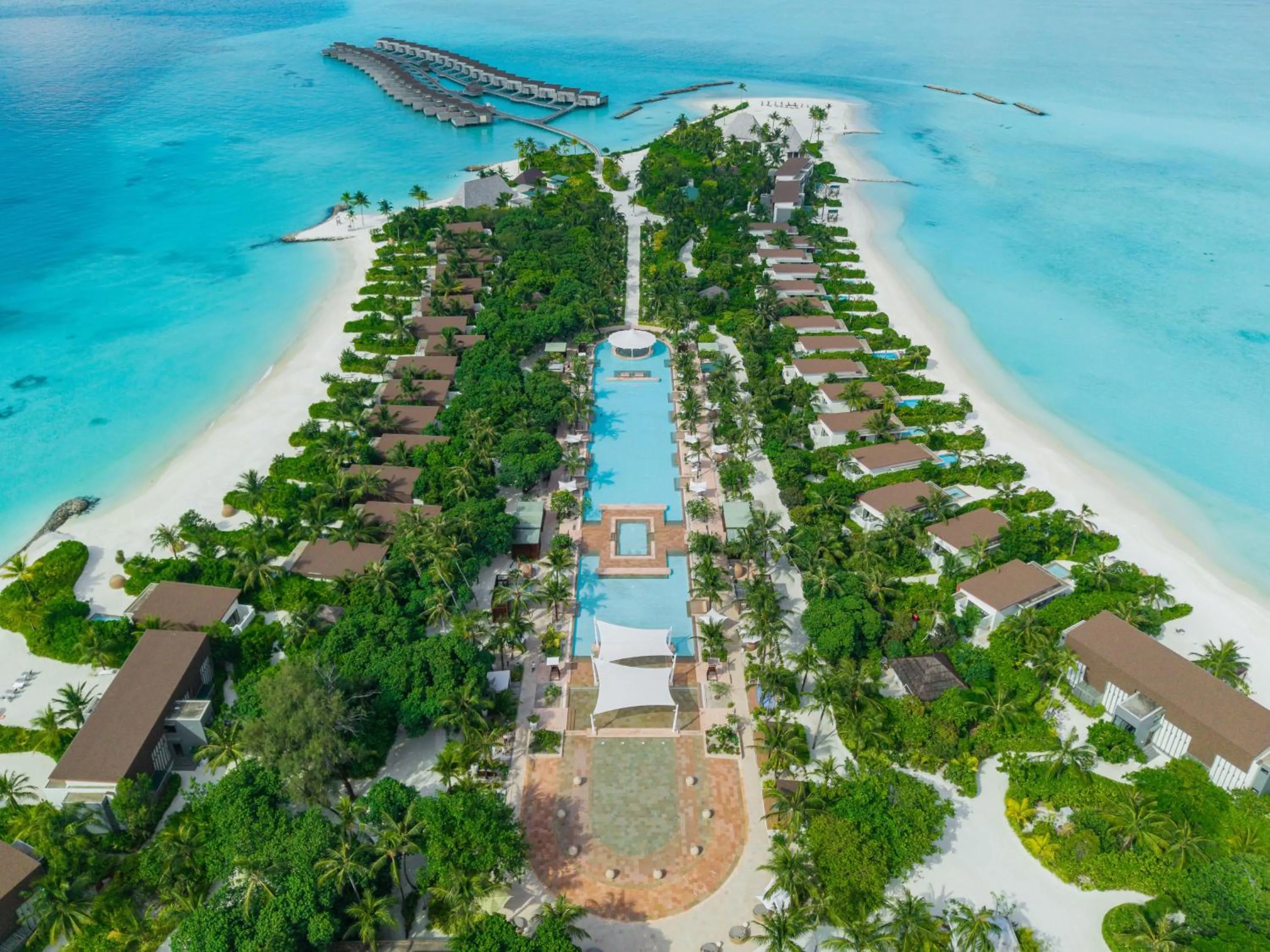 Property building in Kuda Villingili Maldives, Free Return Transfers 03 nights & above