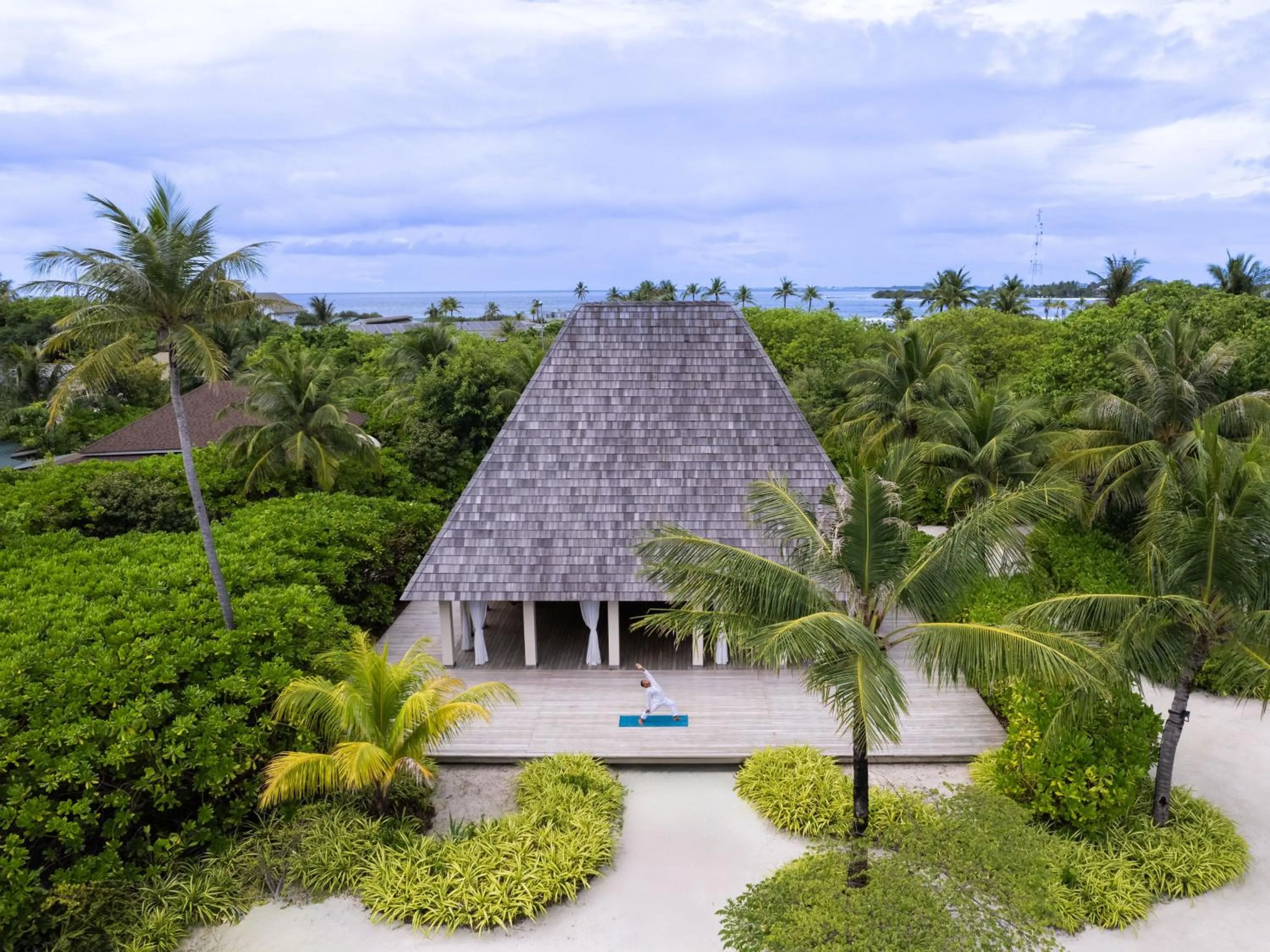 Activities in Kuda Villingili Maldives, Free Return Transfers 03 nights & above