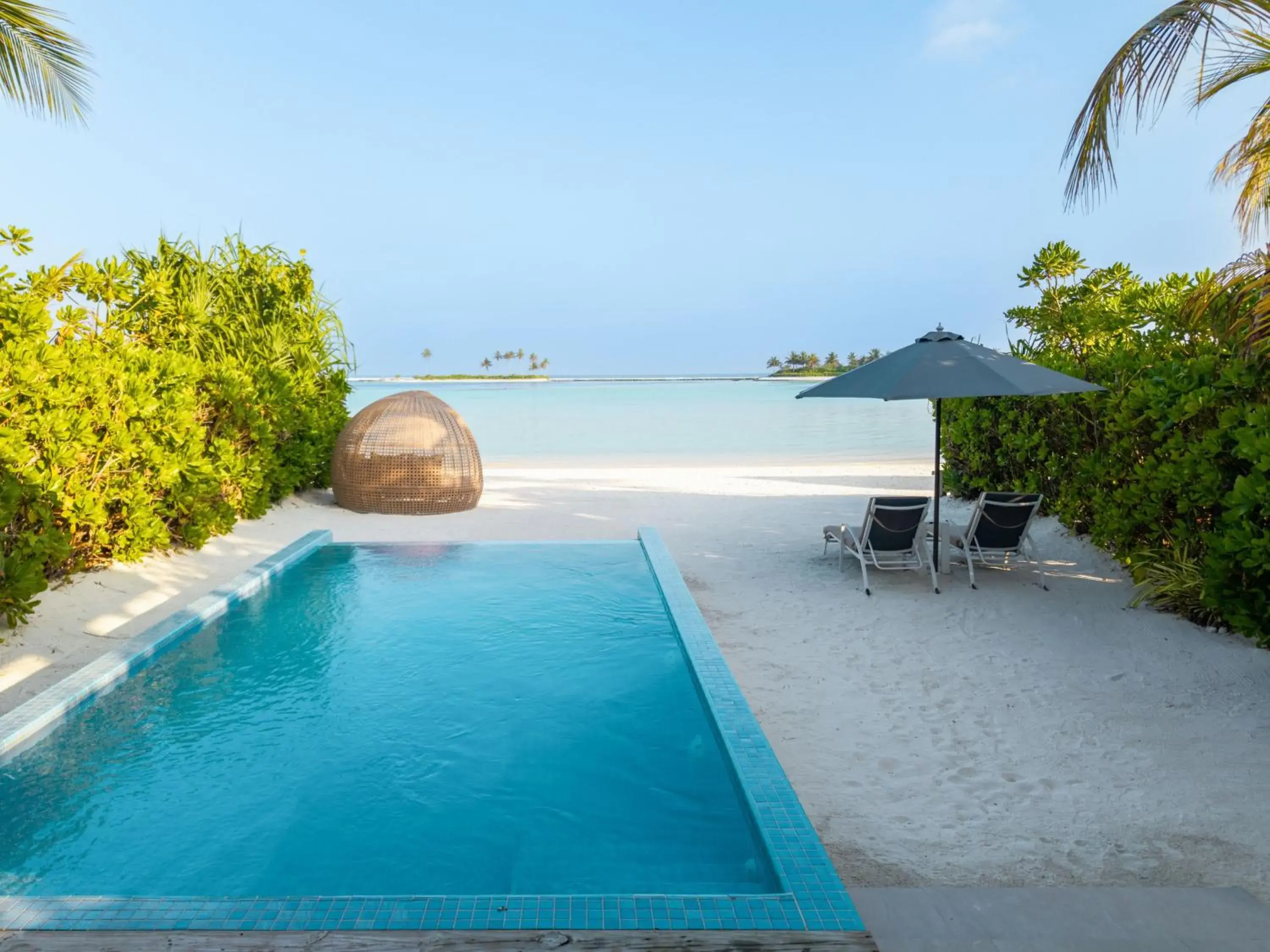 Pool view in Kuda Villingili Maldives, Free Return Transfers 03 nights & above Pool view in Kuda Villingili Maldives, Free Return Transfers 03 nights & above