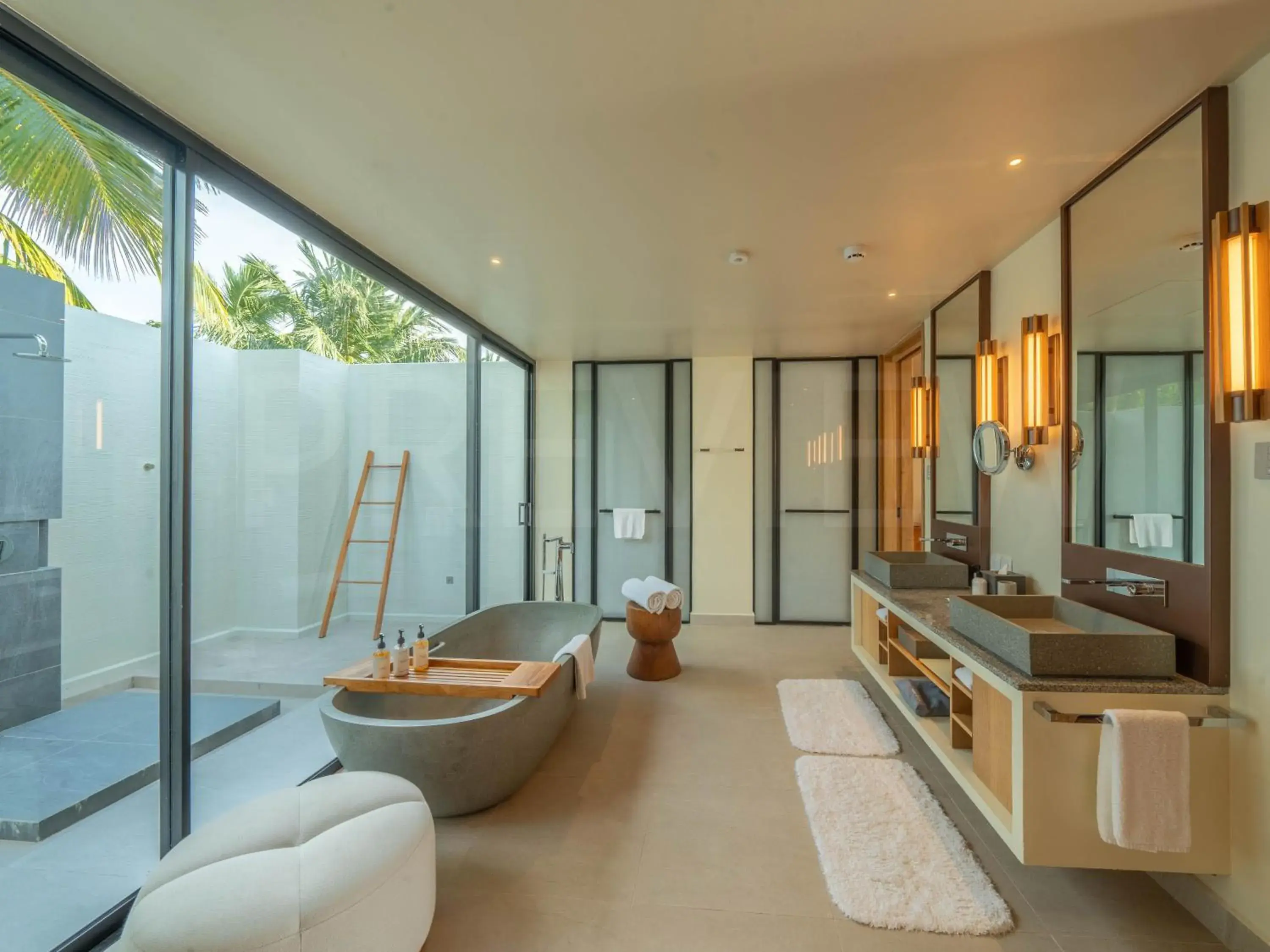 Bathroom in Kuda Villingili Maldives, Free Return Transfers 03 nights & above Bathroom in Kuda Villingili Maldives, Free Return Transfers 03 nights & above