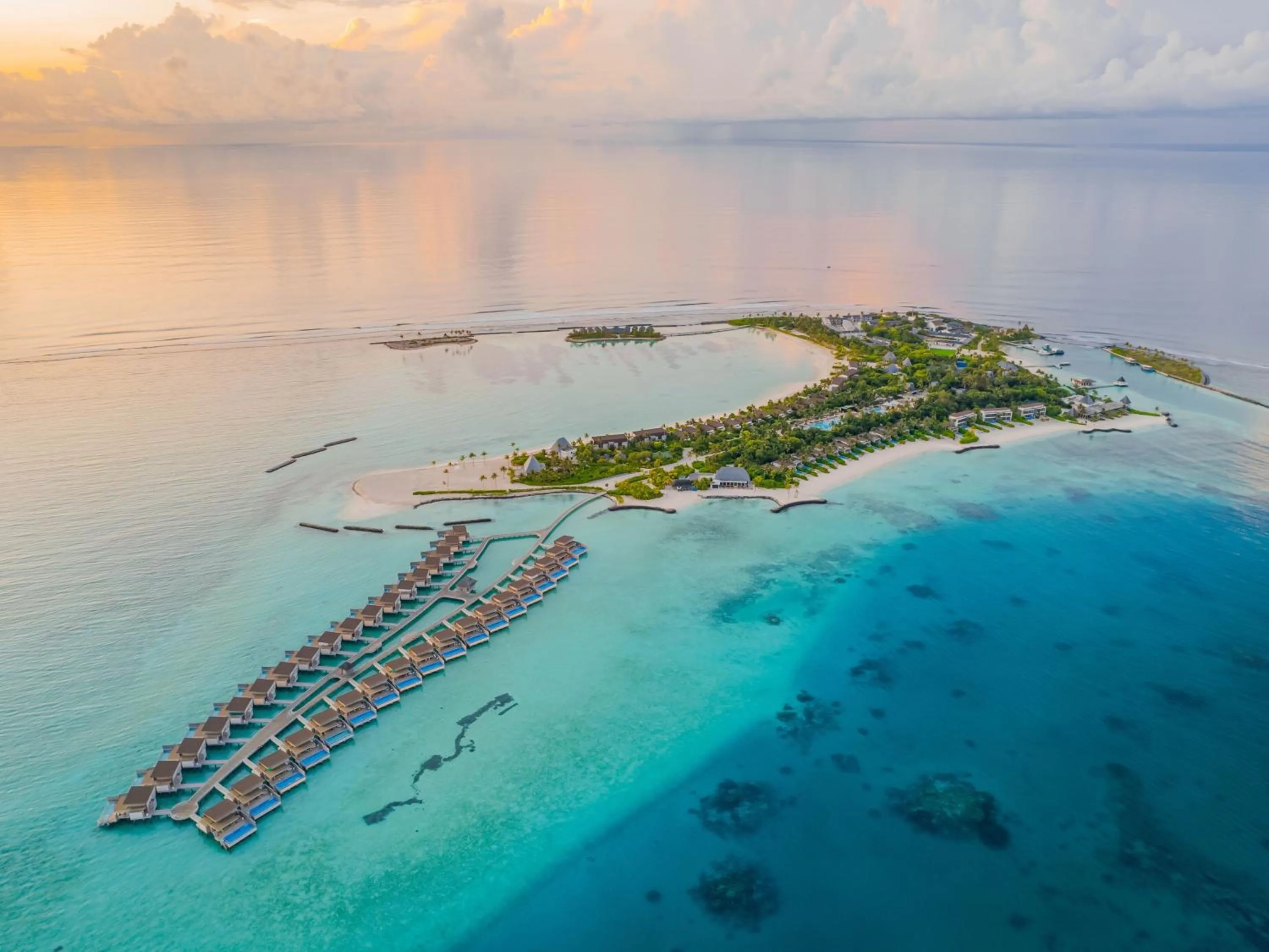 Day in Kuda Villingili Maldives, Free Return Transfers 03 nights & above
