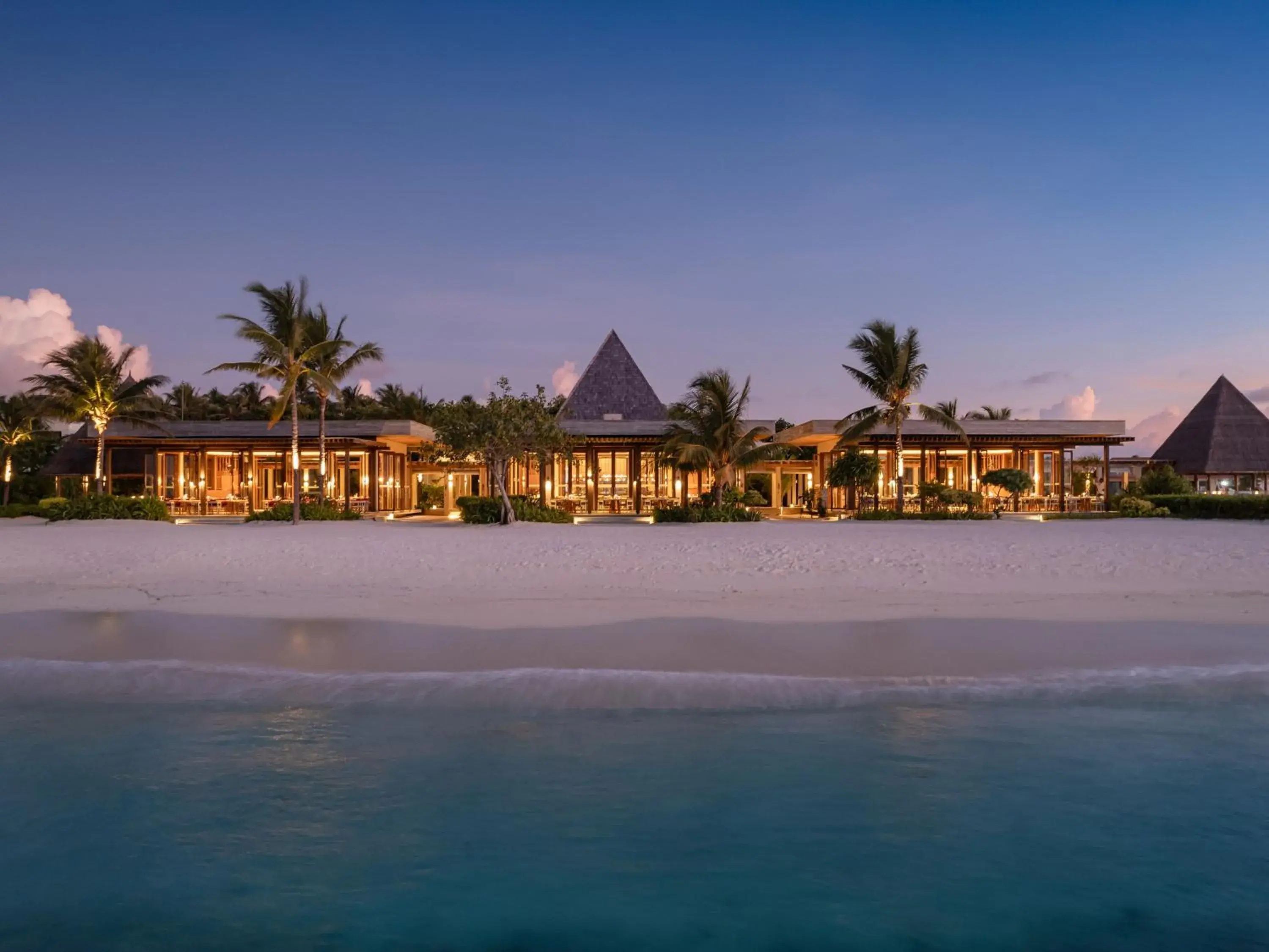 Restaurant/places to eat in Kuda Villingili Maldives, Free Return Transfers 03 nights & above Restaurant/places to eat in Kuda Villingili Maldives, Free Return Transfers 03 nights & above