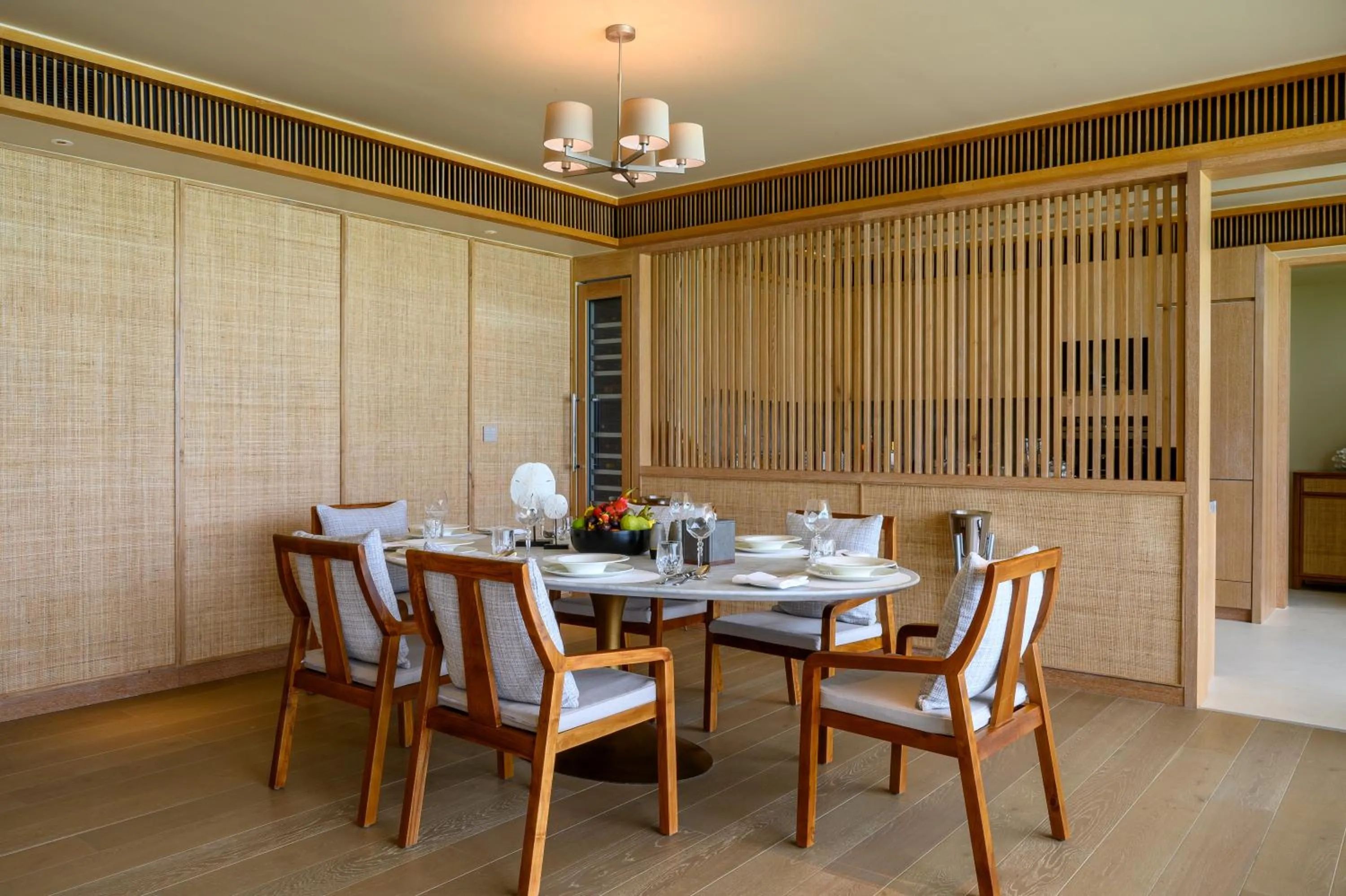 Dinner in Kuda Villingili Maldives, Free Return Transfers 03 nights & above