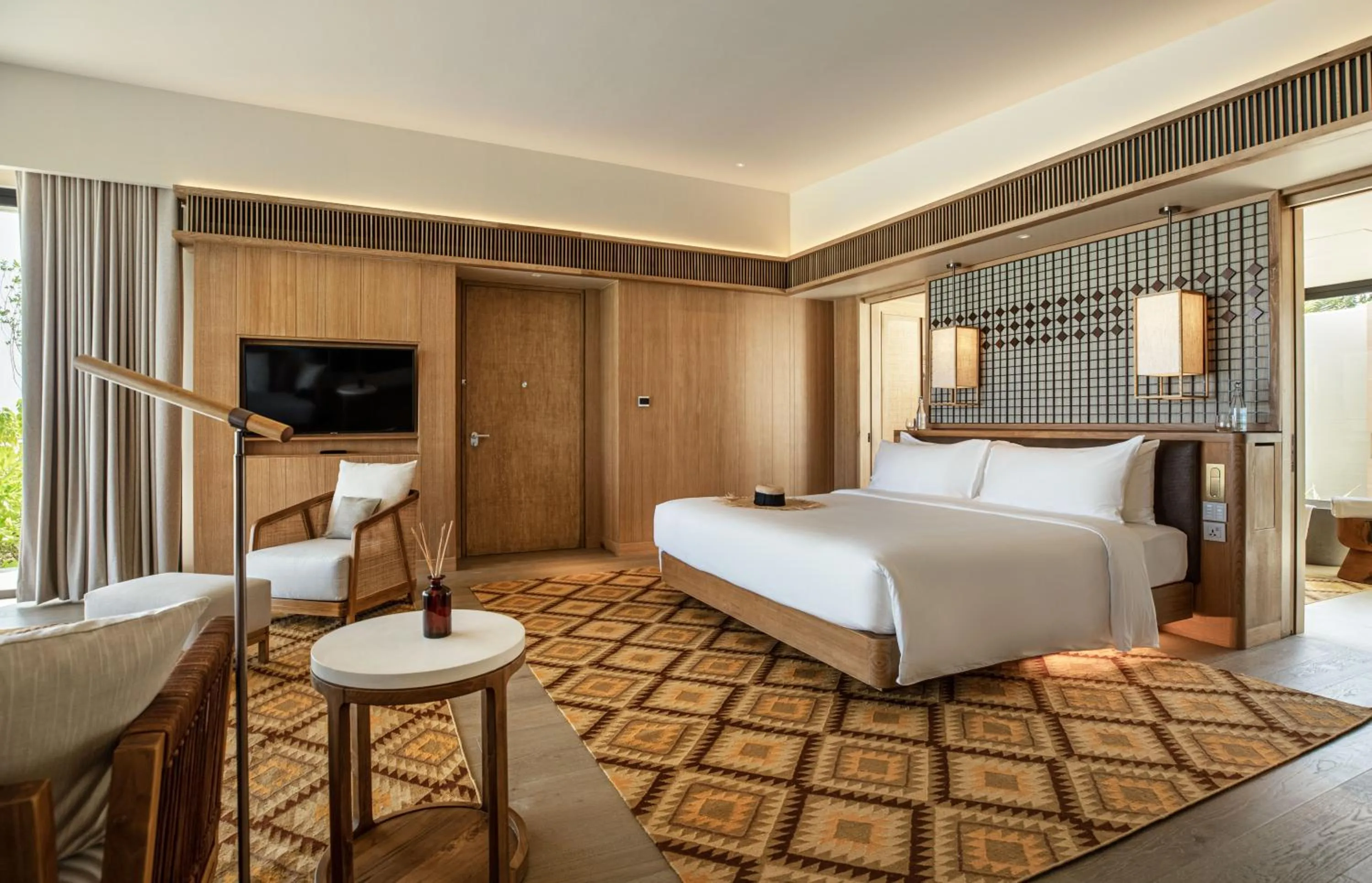 Bed in Kuda Villingili Maldives, Free Return Transfers 03 nights & above