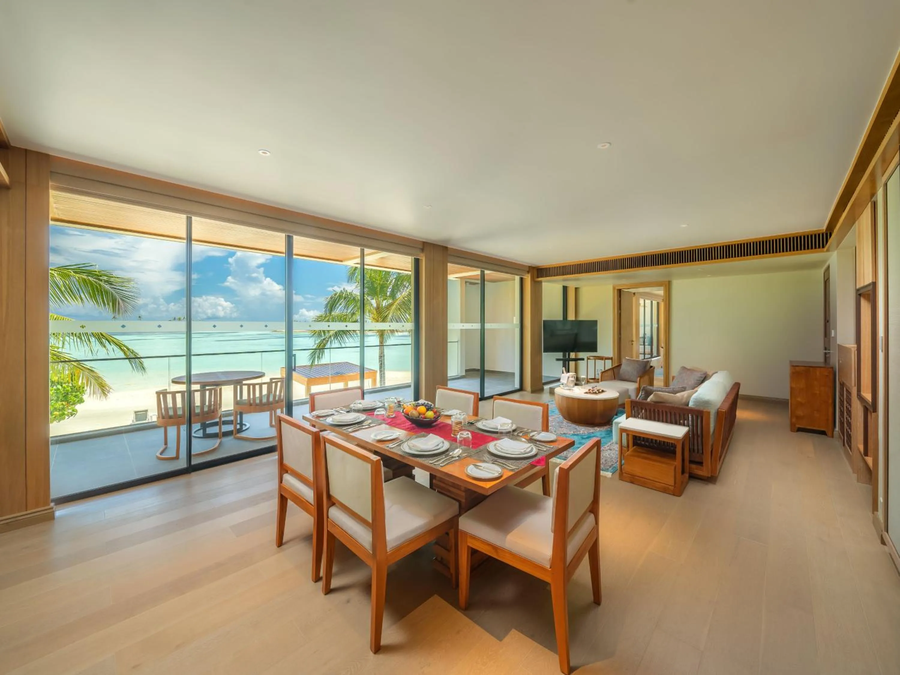 TV and multimedia in Kuda Villingili Maldives, Free Return Transfers 03 nights & above