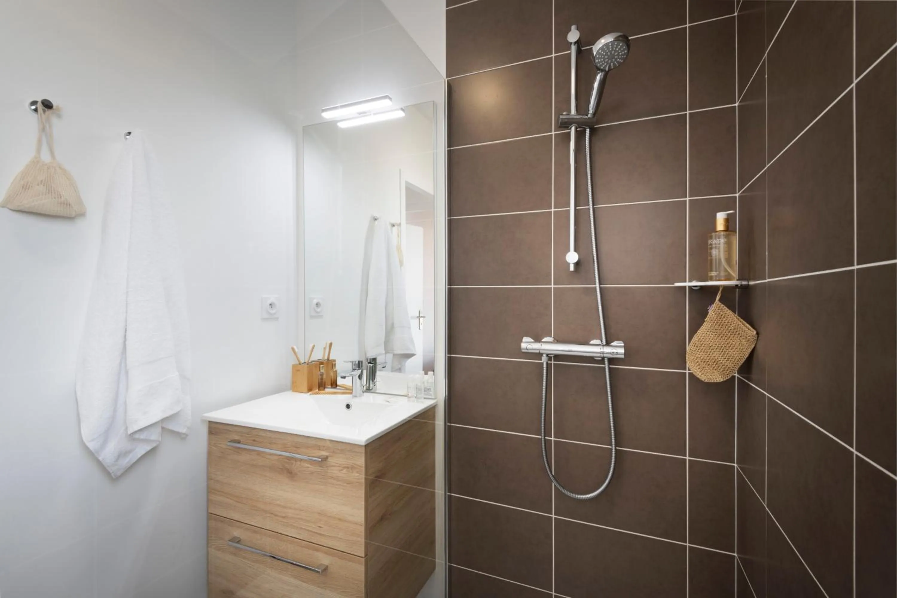 Shower in Pierre & Vacances Premium Les Villas d'Olonne