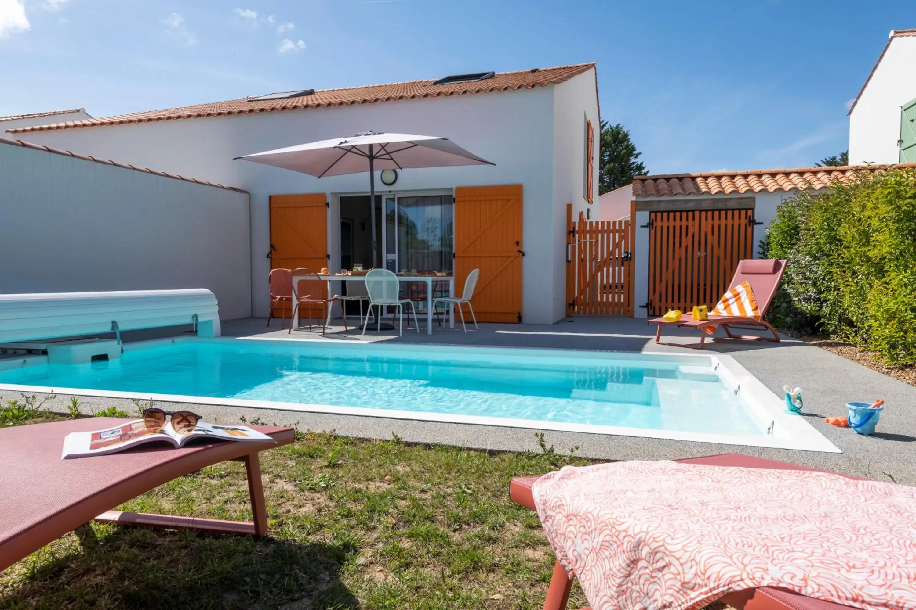 Three-Bedroom Duplex House with Private Pool (6 People) in Pierre & Vacances Premium Les Villas d'Olonne Three-Bedroom Duplex House with Private Pool (6 People) in Pierre & Vacances Premium Les Villas d'Olonne