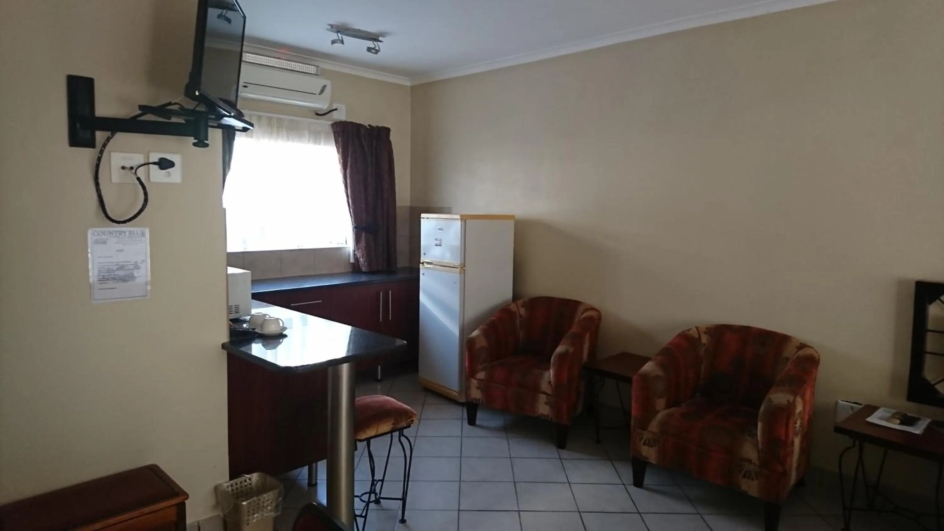 Country Blue Luxury Guest House