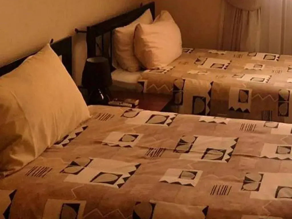 Standard Twin Room - single occupancy in Country Blue Luxury Guest House Standard Twin Room - single occupancy in Country Blue Luxury Guest House