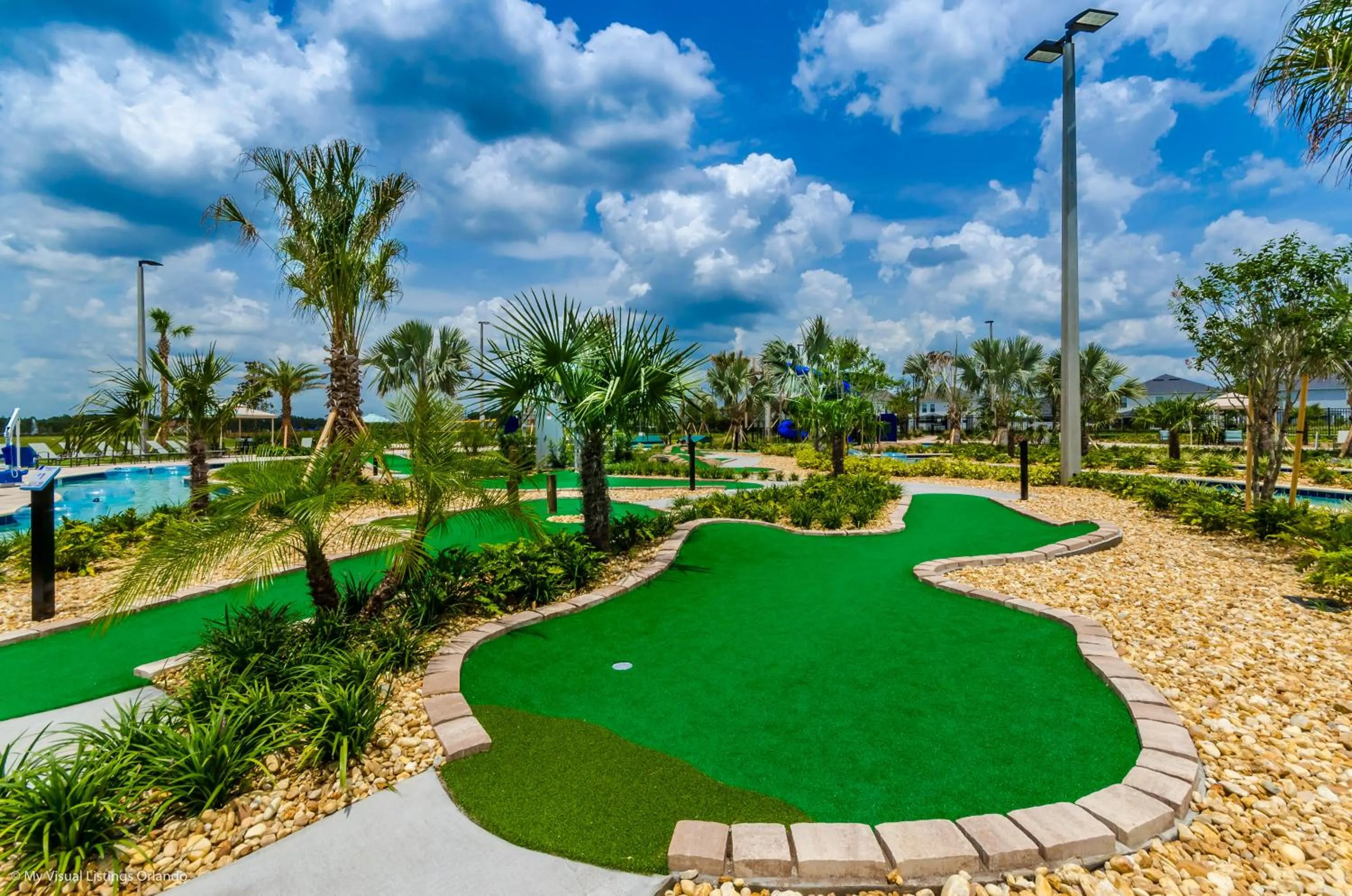 Updated Condo, 5 mi to Disney, On-site Water Park