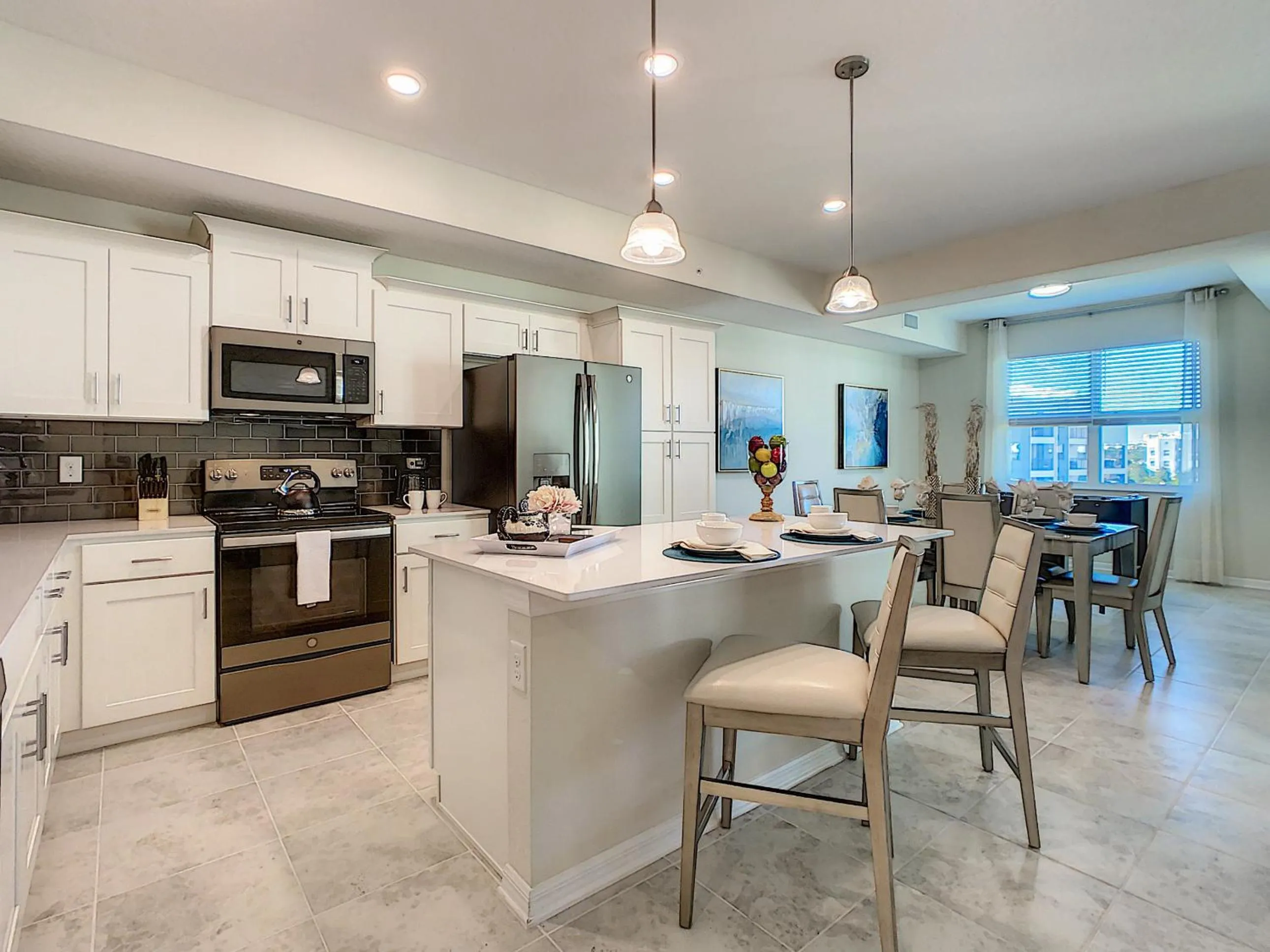 Modern Condo near Disney Foosball Water Park