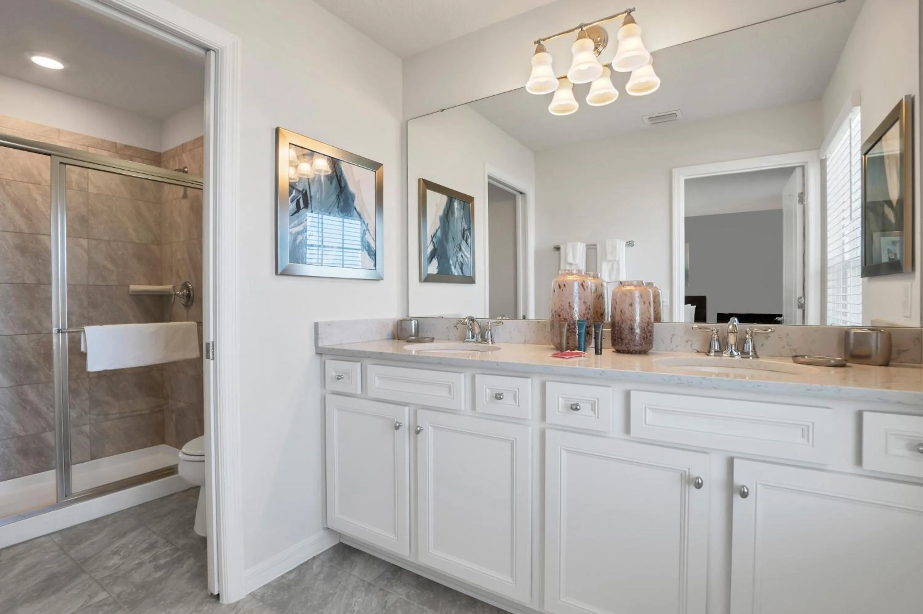 Private Pool Villa wPool Table, On-Site WaterPark