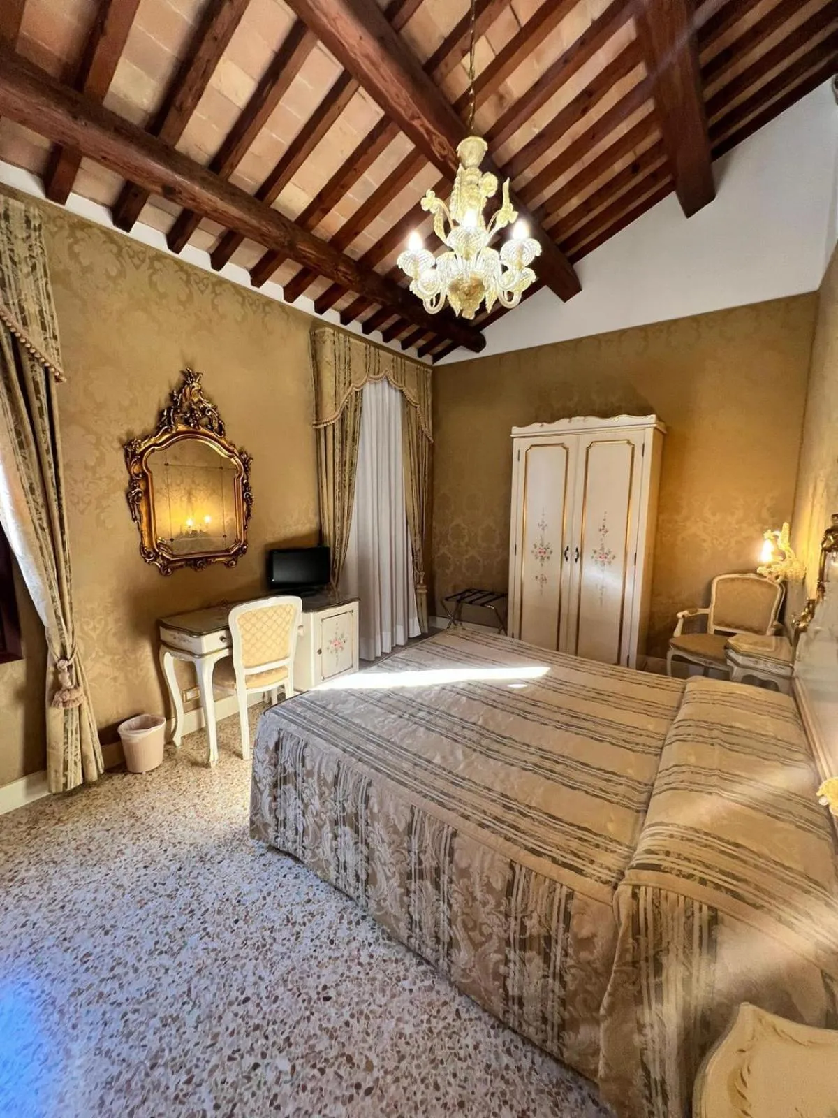 Bedroom, Bed in Hotel Ca' Dogaressa