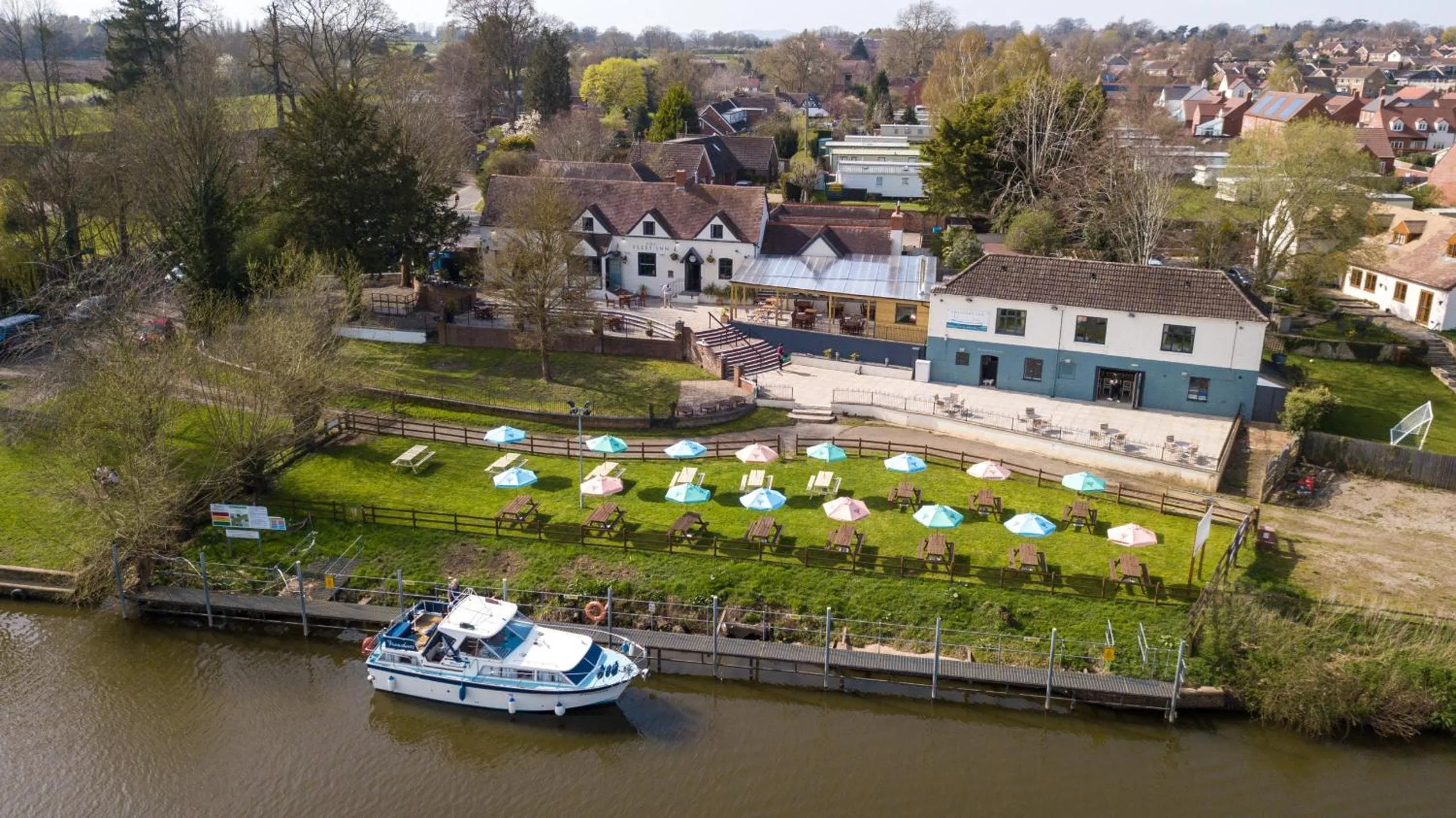Bird's eye view in The Fleet Inn