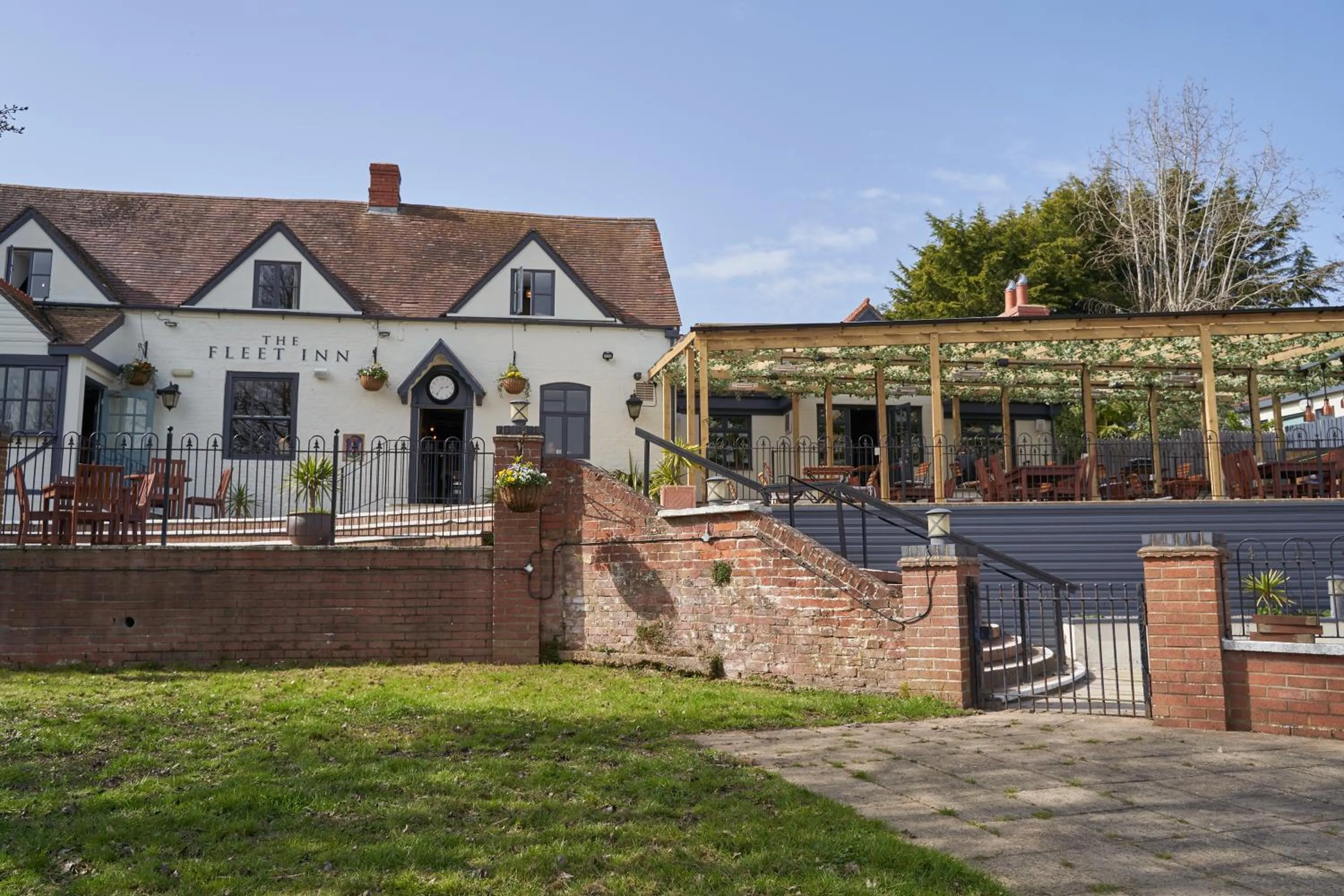 Property building in The Fleet Inn