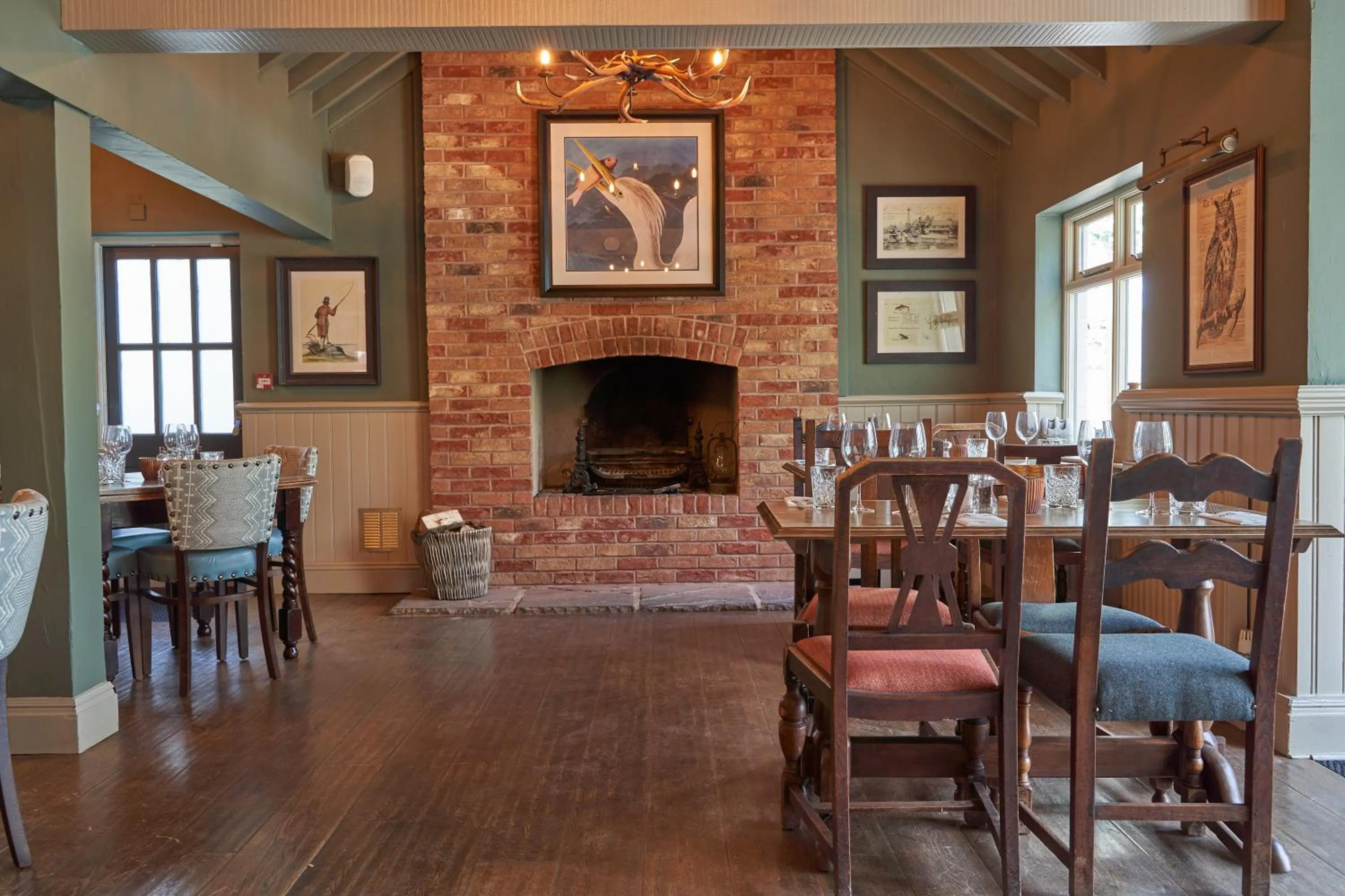 Restaurant/places to eat in The Fleet Inn