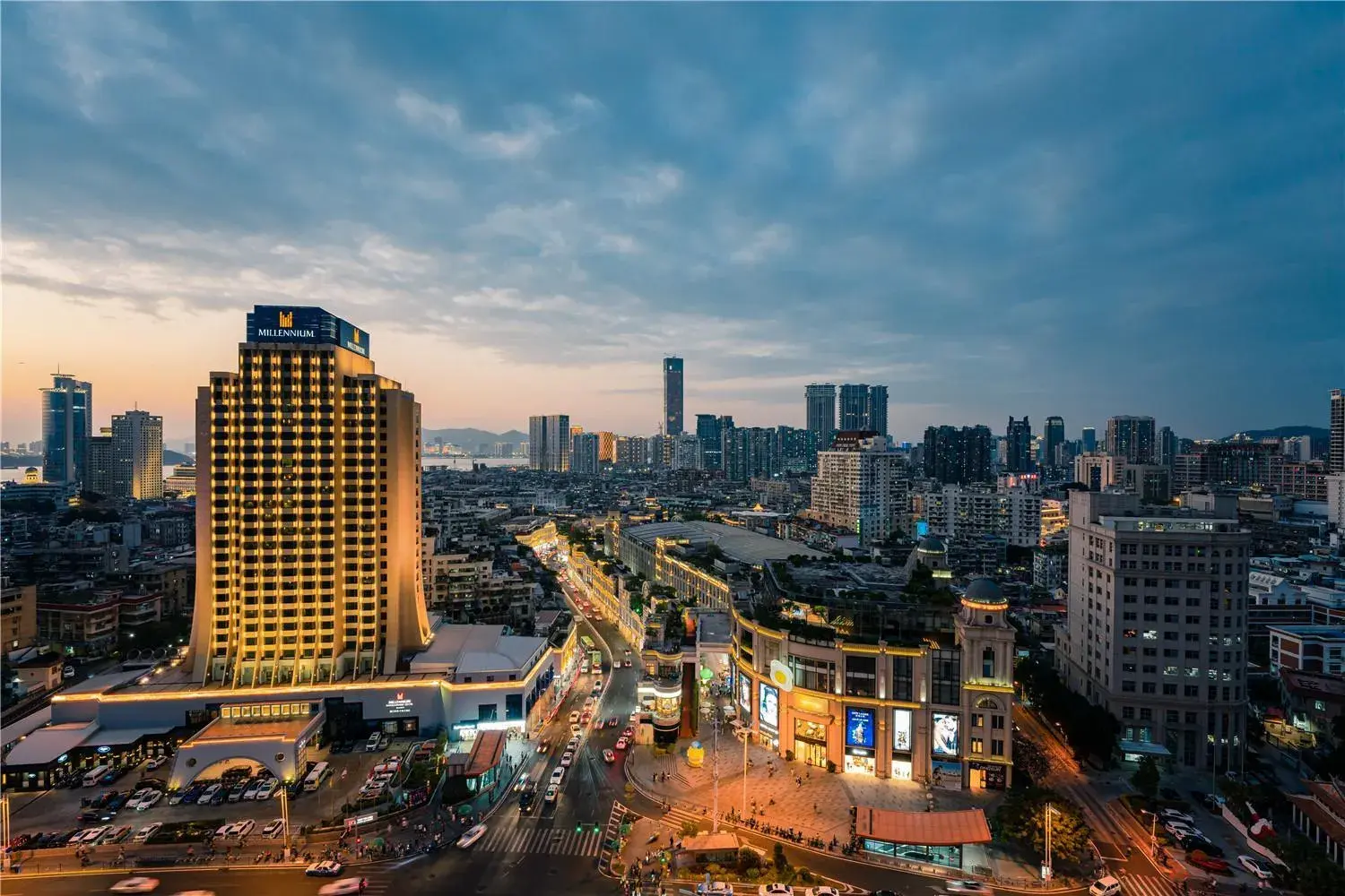 Property building in Millennium Harbourview Hotel Xiamen-Near Metro Station & Zhongshan Road Property building in Millennium Harbourview Hotel Xiamen-Near Metro Station & Zhongshan Road